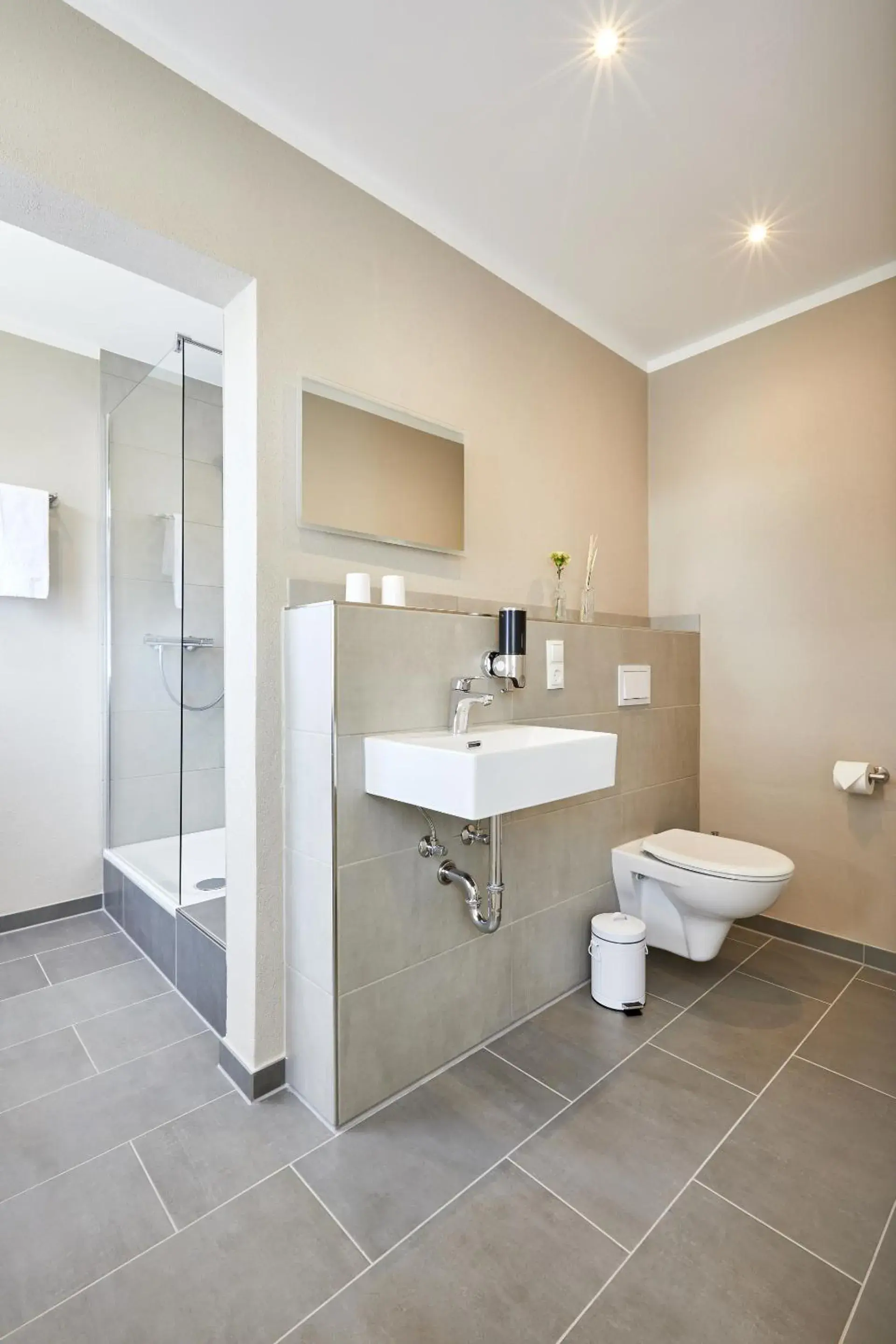 Bedroom in Zum Landsberger Hof Bedroom in Zum Landsberger Hof