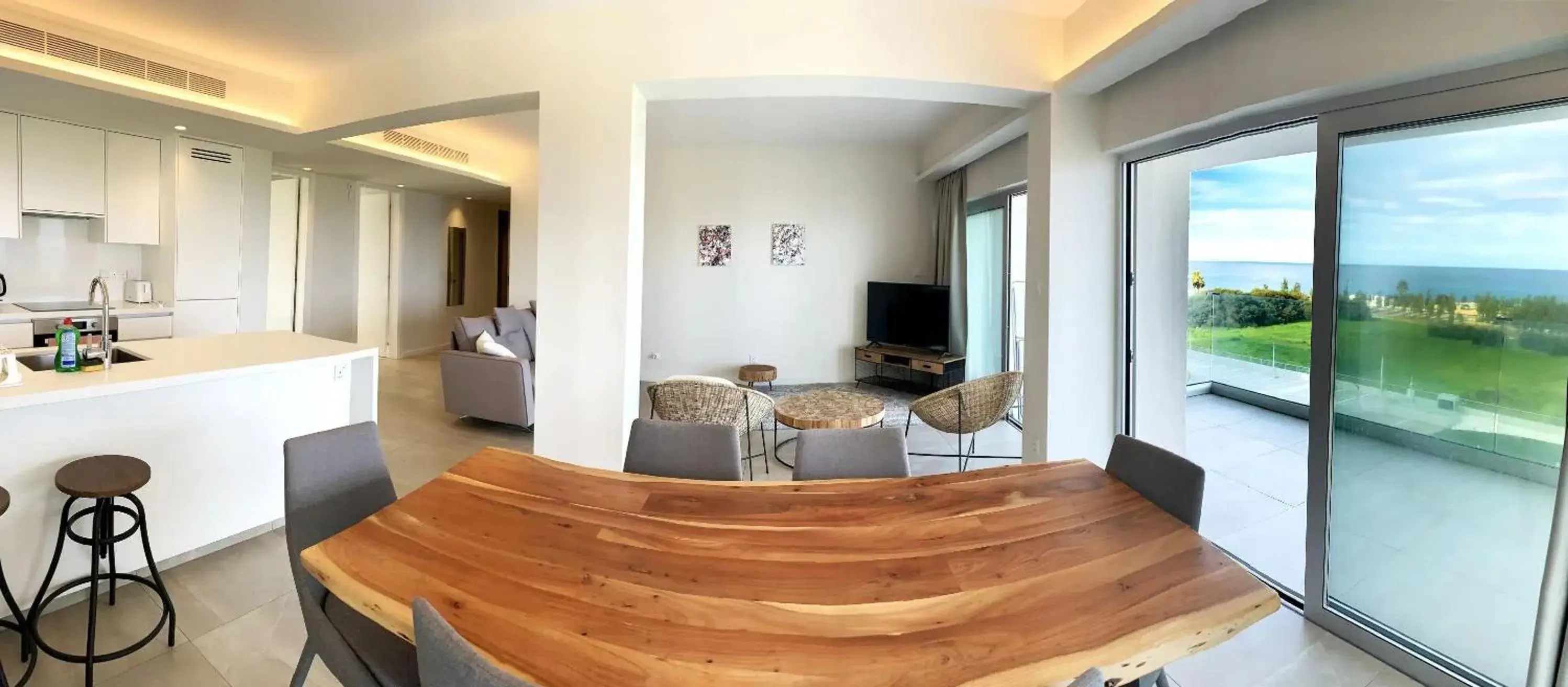 Living room in Emerald Suites Living room in Emerald Suites