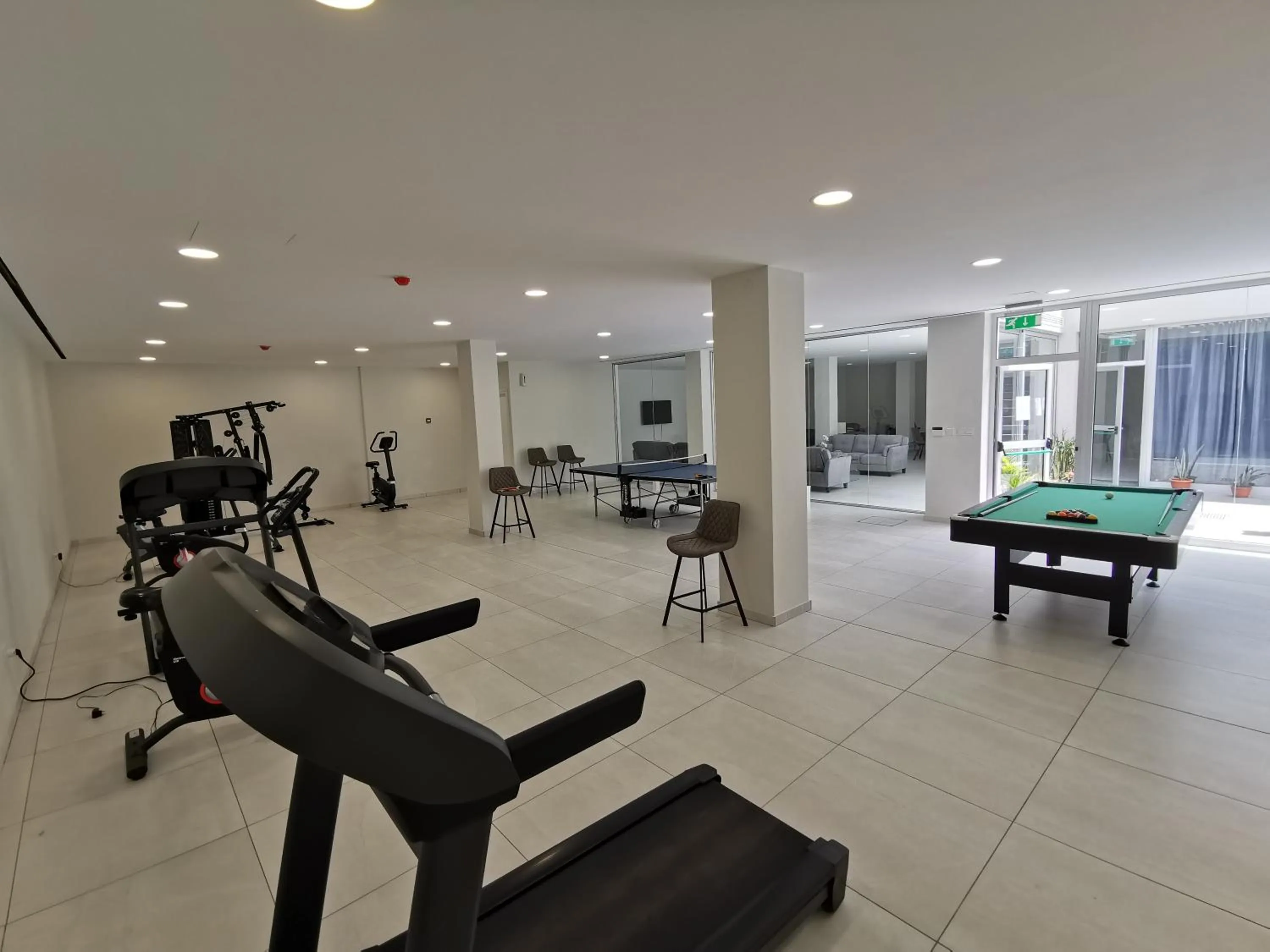 Fitness centre/facilities in Emerald Suites