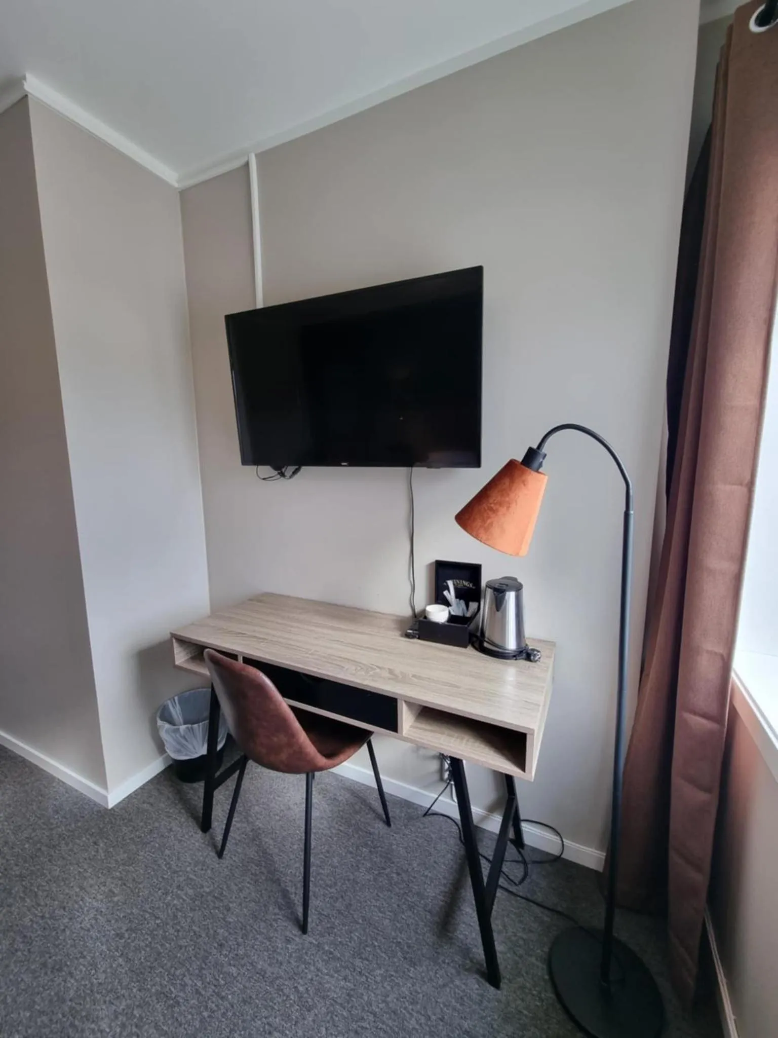 Photo of the whole room in Verdde Hotel Lakselv