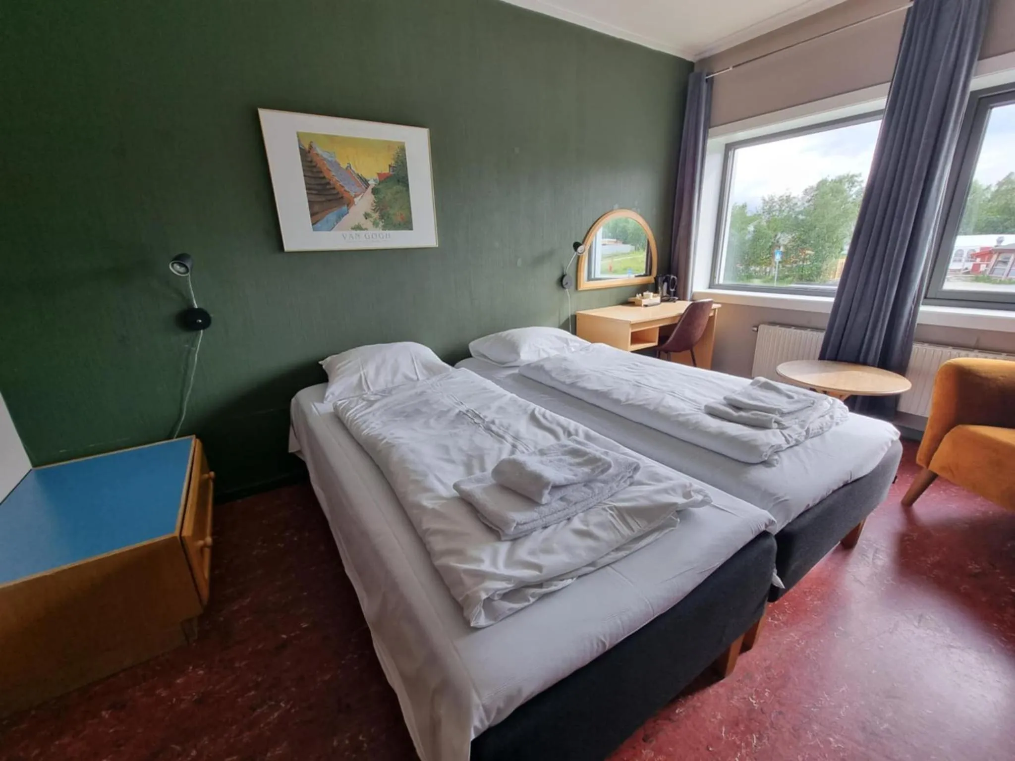 Photo of the whole room, Bed in Verdde Hotel Lakselv