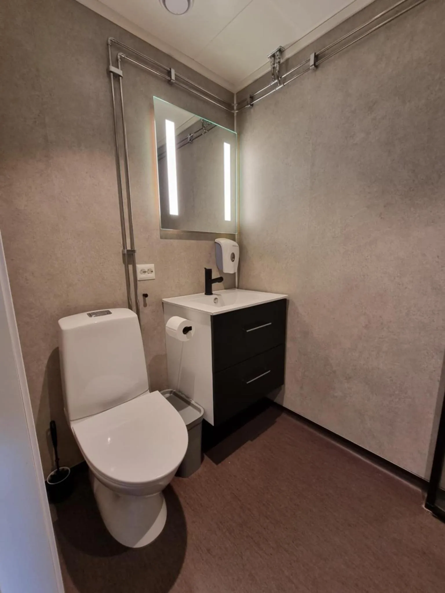 Bathroom in Verdde Hotel Lakselv