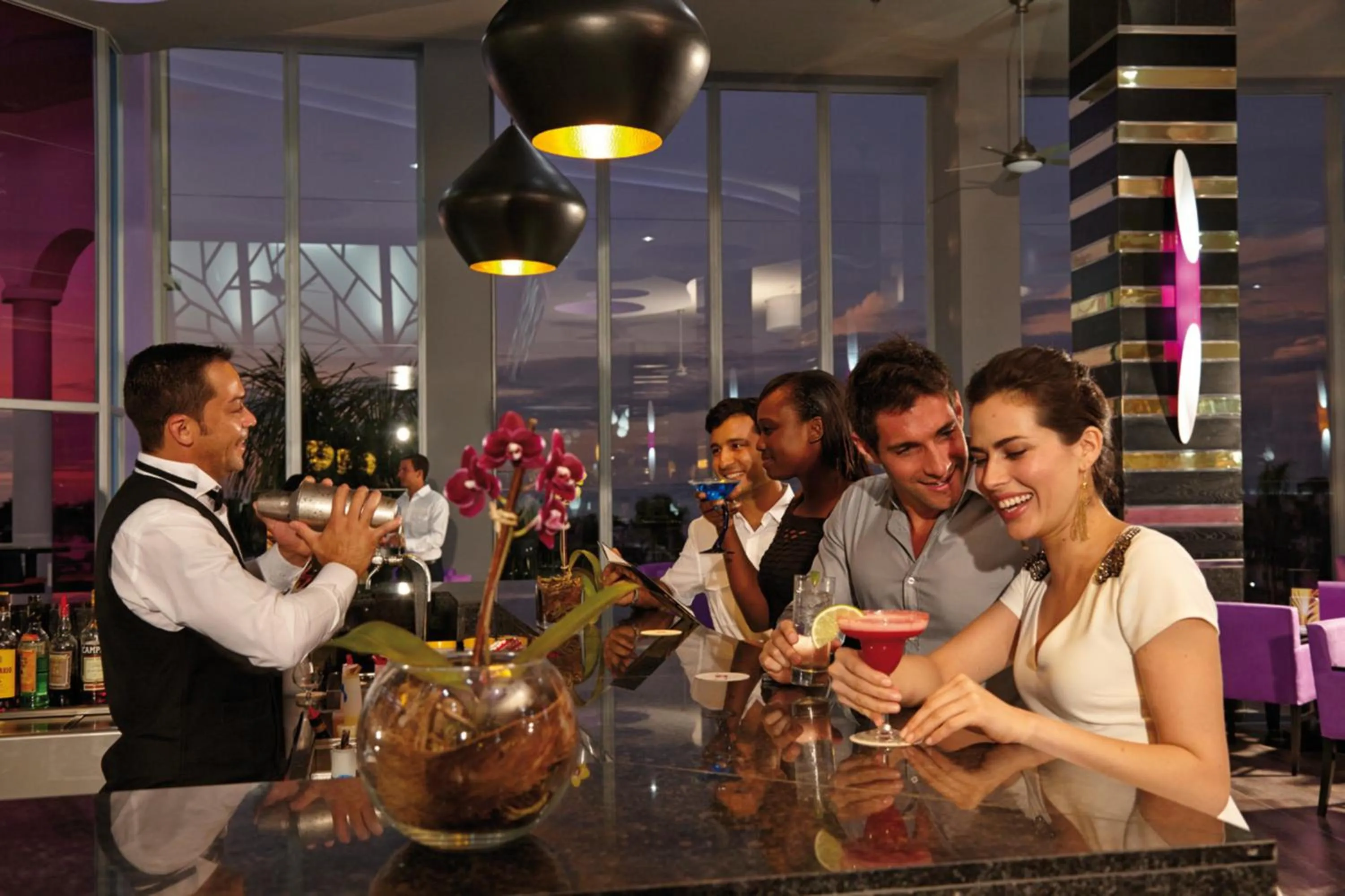 Lounge or bar in Riu Palace Costa Rica - All Inclusive