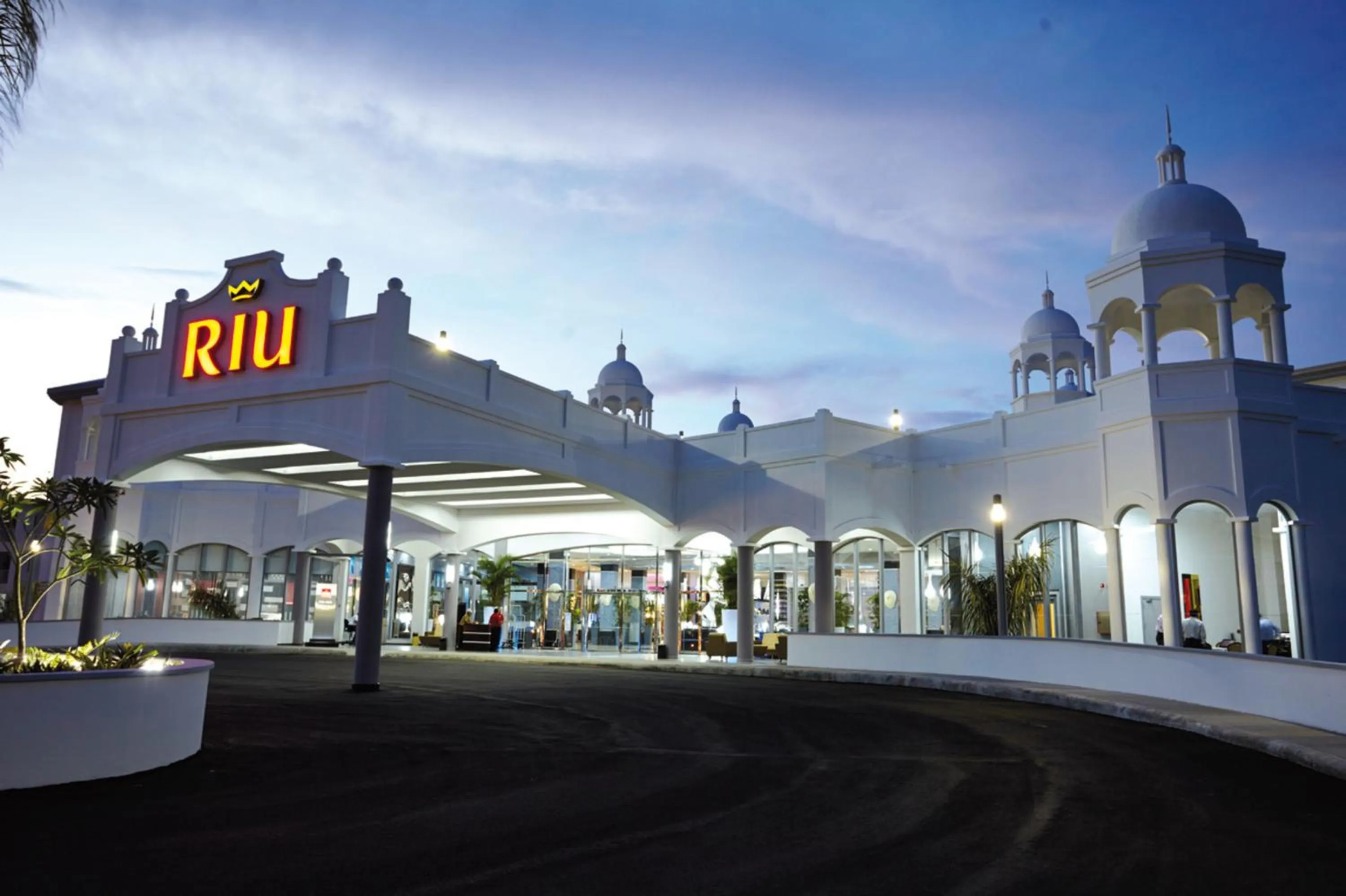 Facade/entrance in Riu Palace Costa Rica - All Inclusive