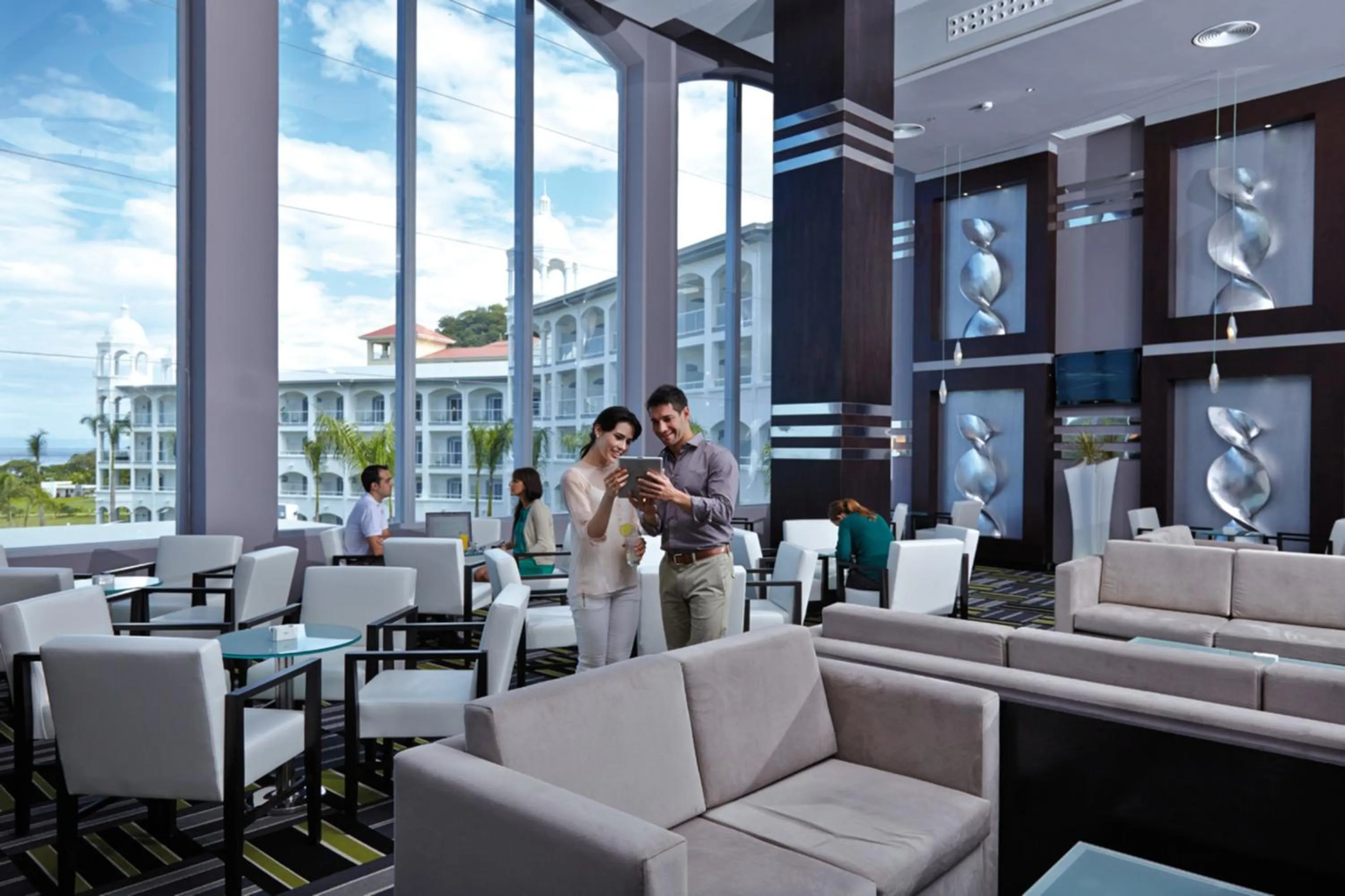 Living room in Riu Palace Costa Rica - All Inclusive