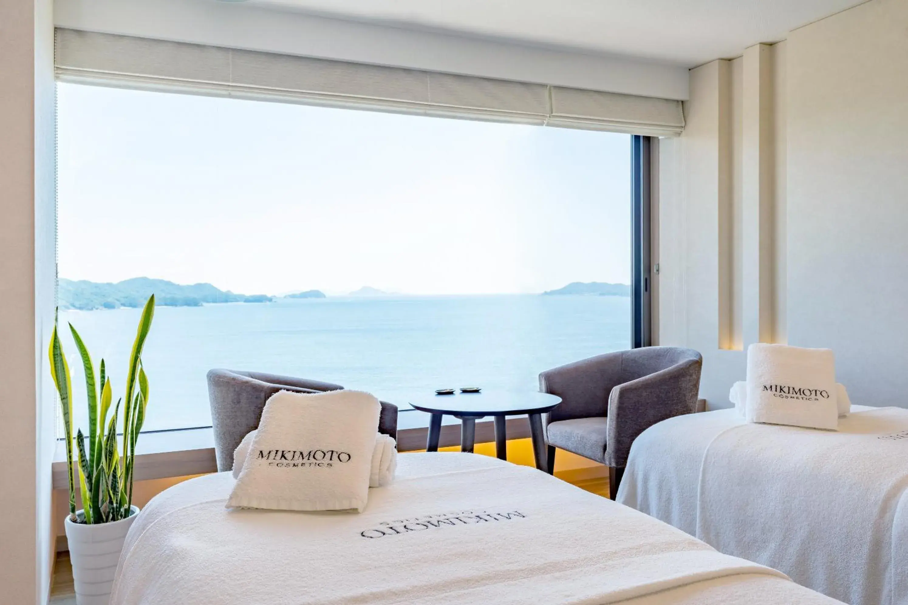 Spa and wellness centre/facilities, Bed in Toba International Hotel Spa and wellness centre/facilities, Bed in Toba International Hotel