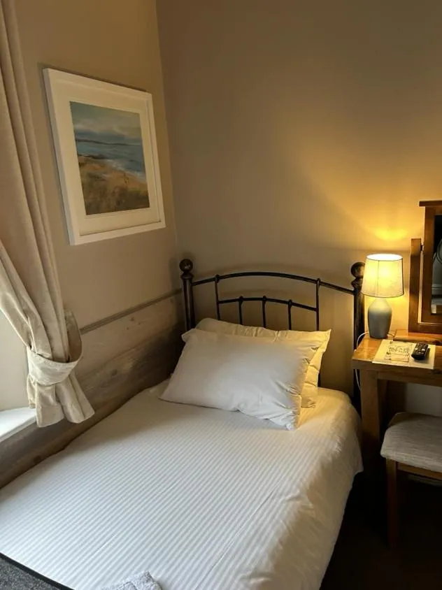 Bed in Admiral MacBride