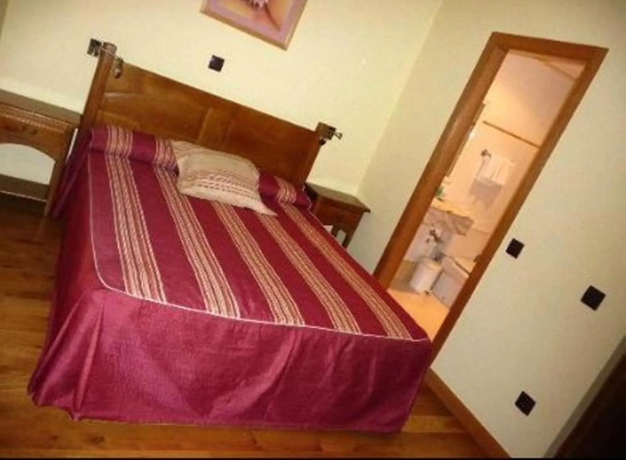 Bed in Hotel Jacobeo