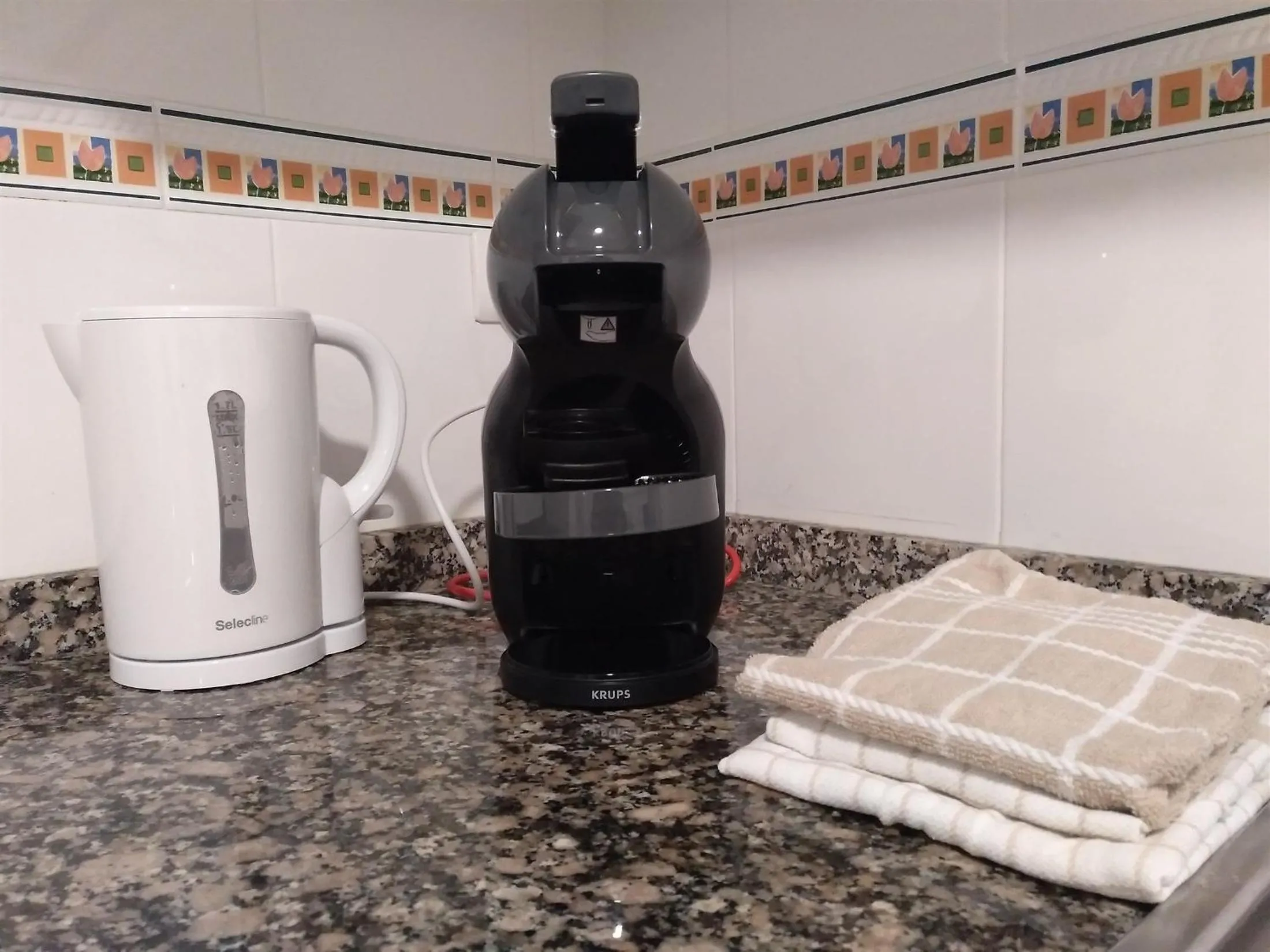 Coffee/tea facilities in Ground floor Apartment close to Arenal Javea - 4 pers