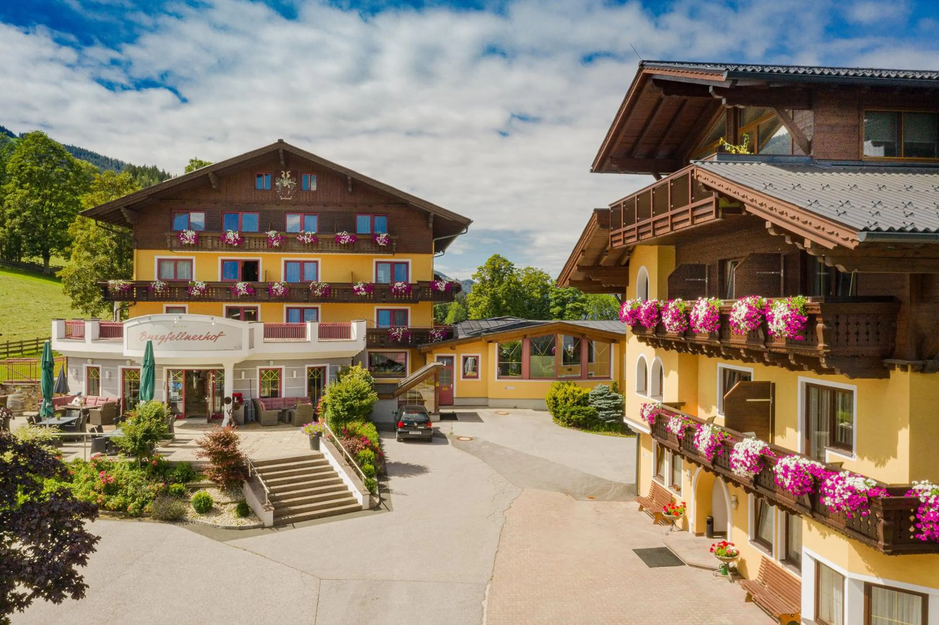 Property building in Der Burgfellnerhof - Adults Only