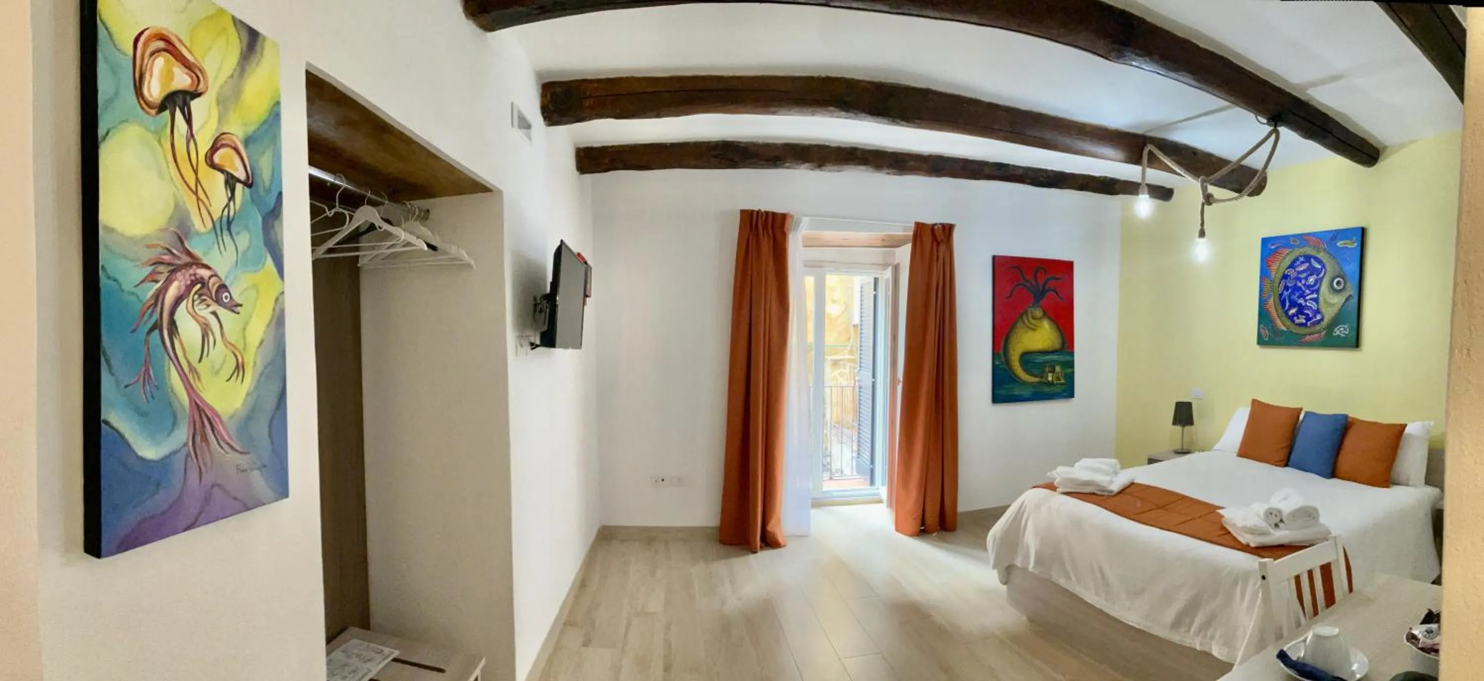 Bedroom, Bed in 'A Room de' Scugnizzi