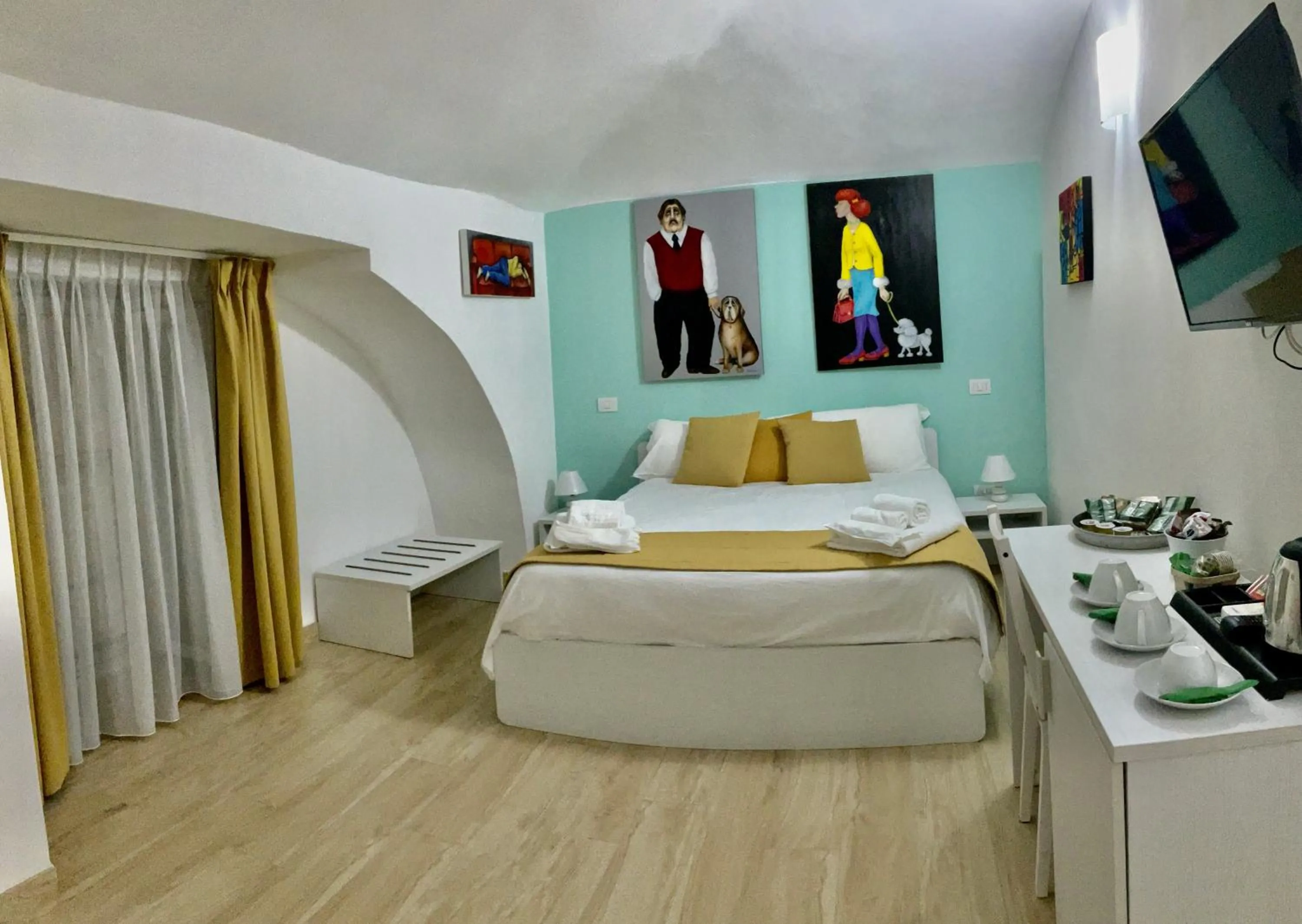 Bedroom, Bed in 'A Room de' Scugnizzi