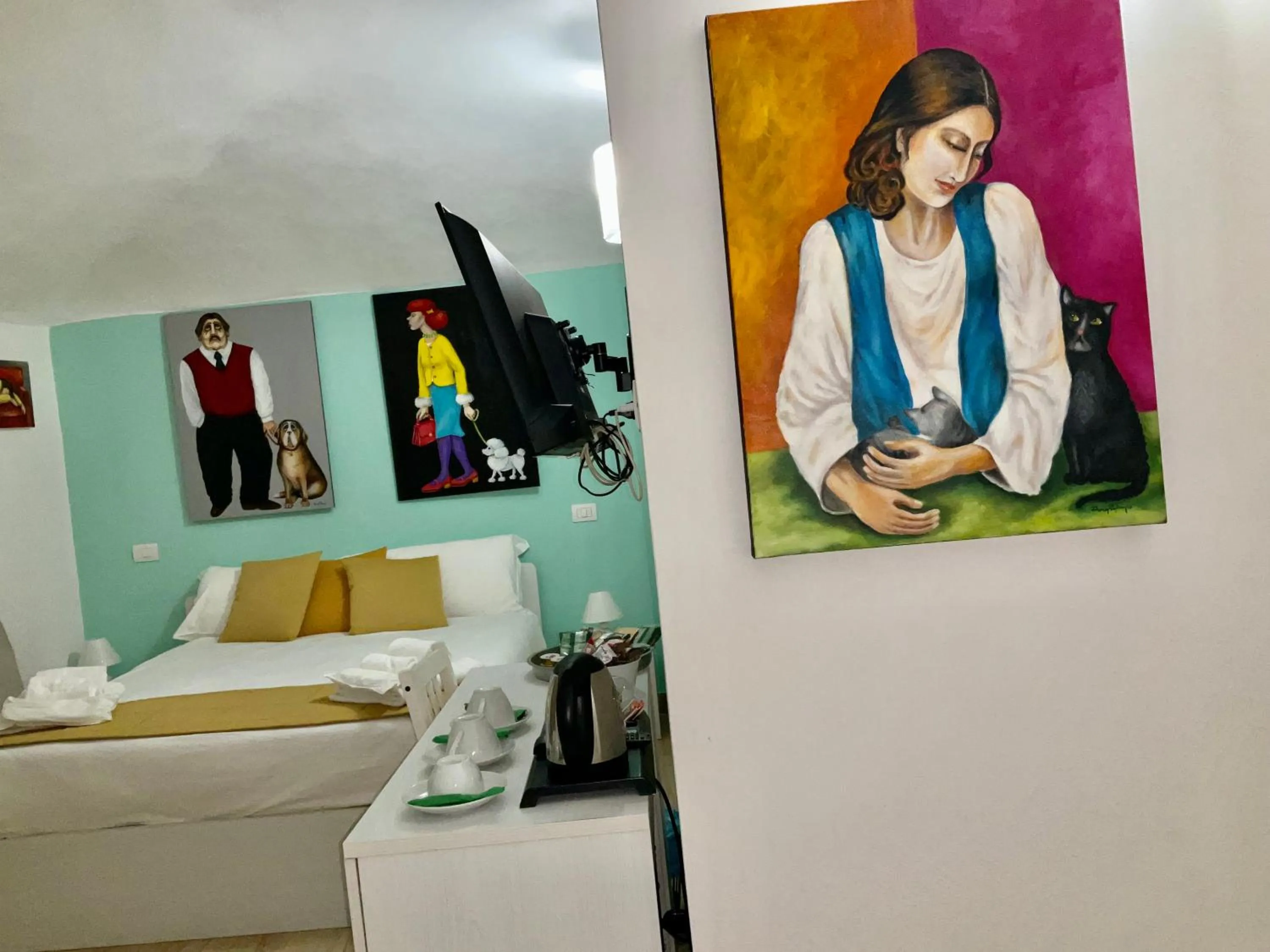 Bedroom, Bed in 'A Room de' Scugnizzi