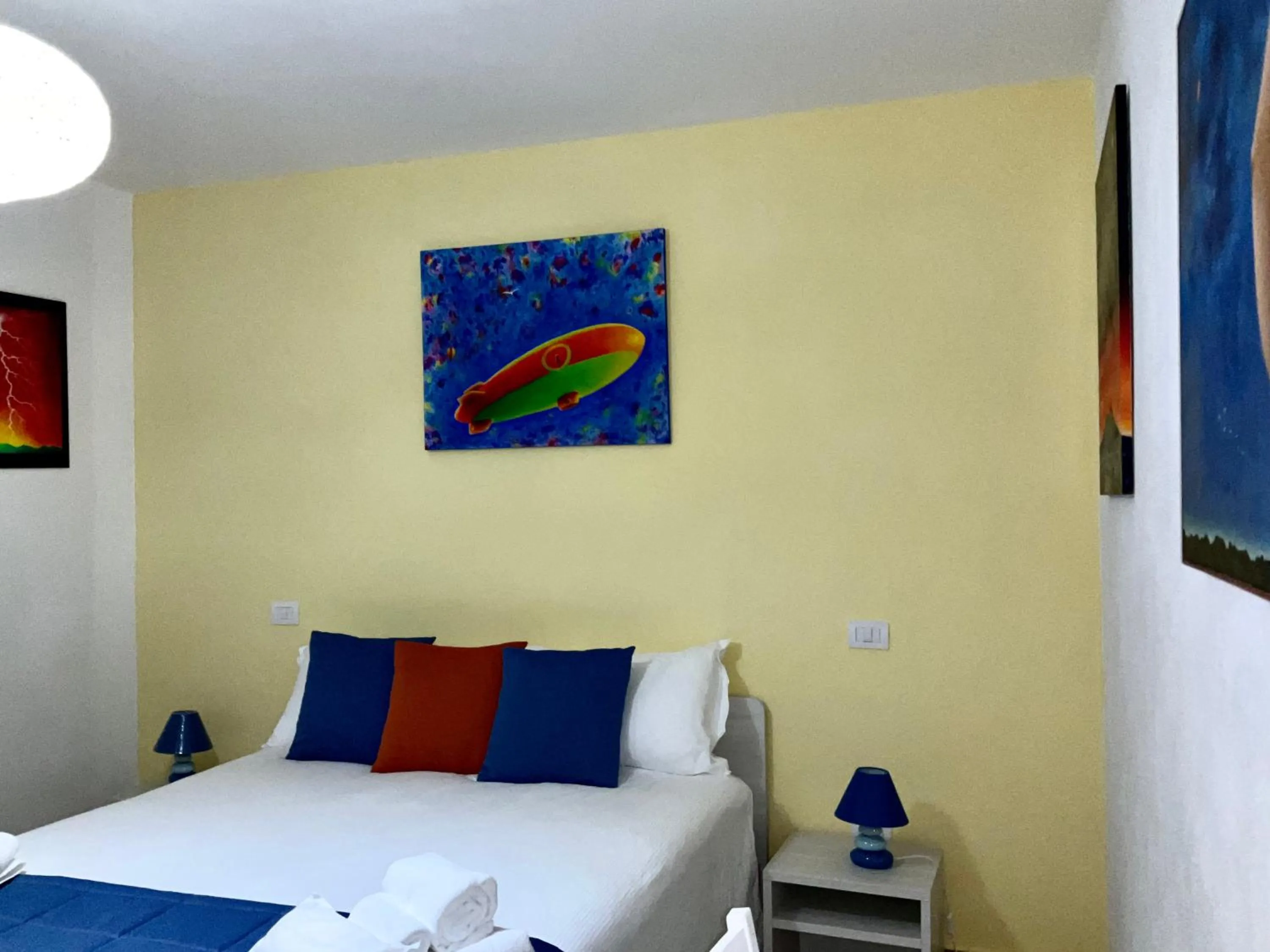 Bedroom, Bed in 'A Room de' Scugnizzi