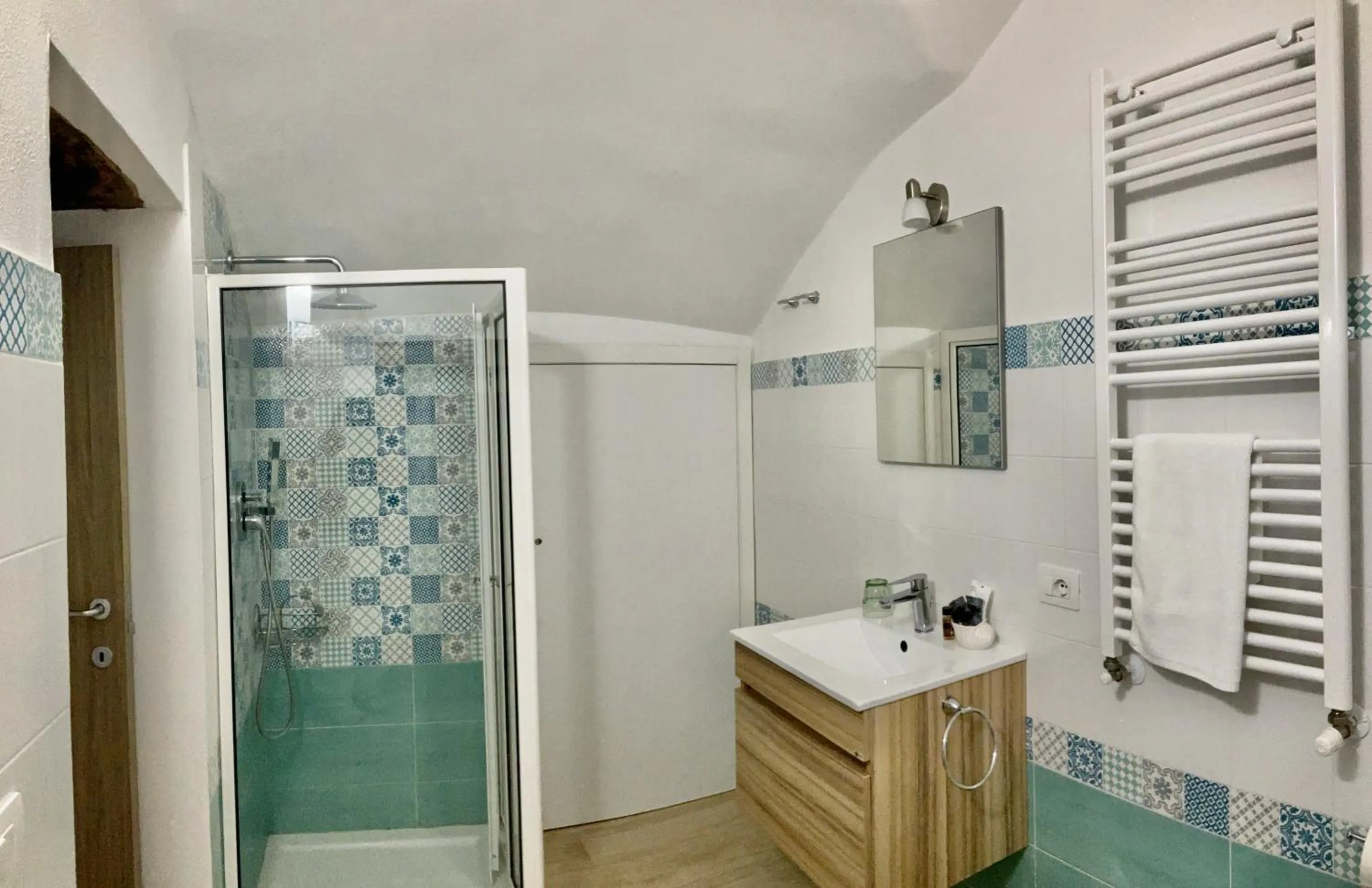 Bathroom in 'A Room de' Scugnizzi