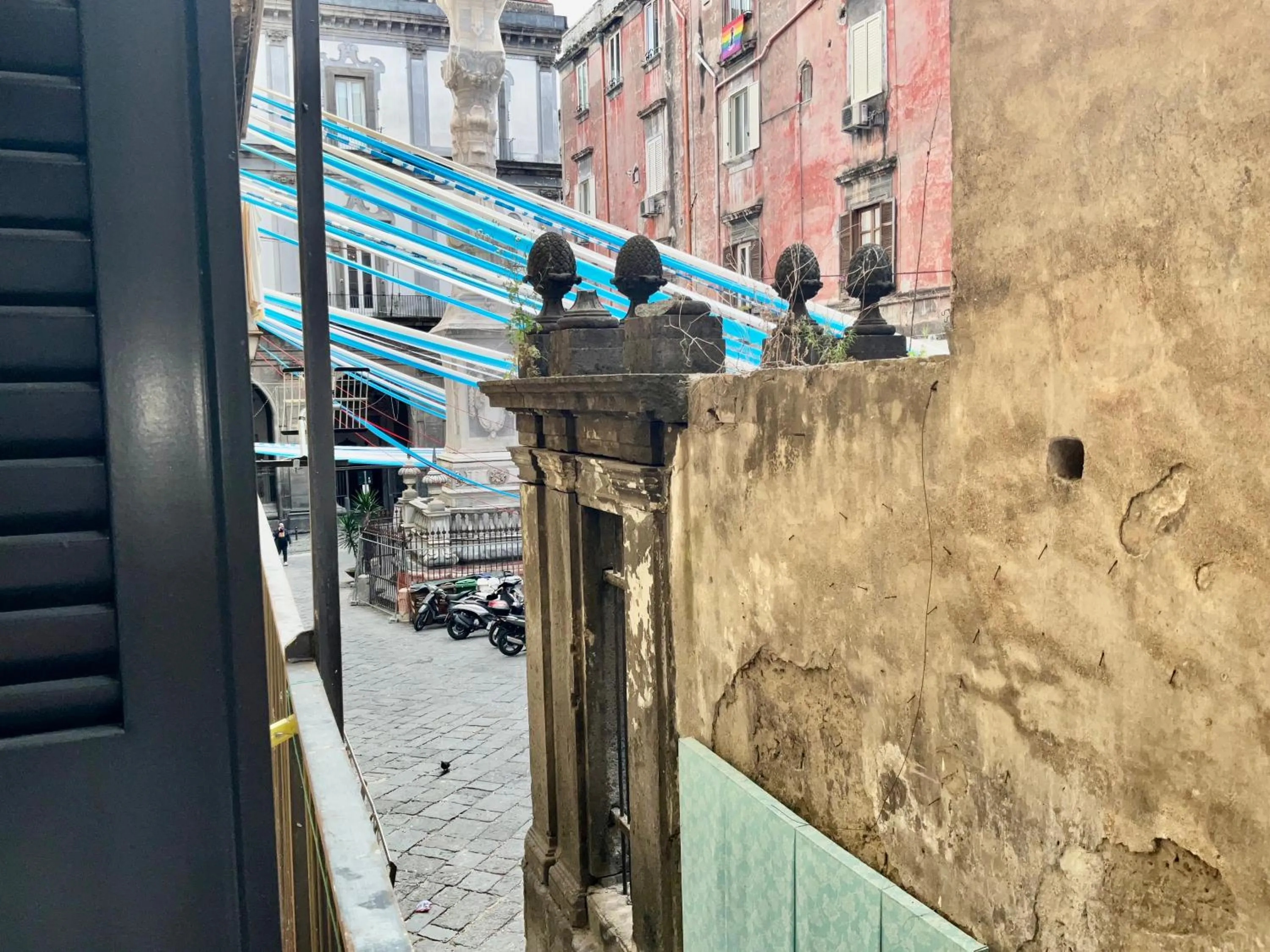 View (from property/room) in 'A Room de' Scugnizzi