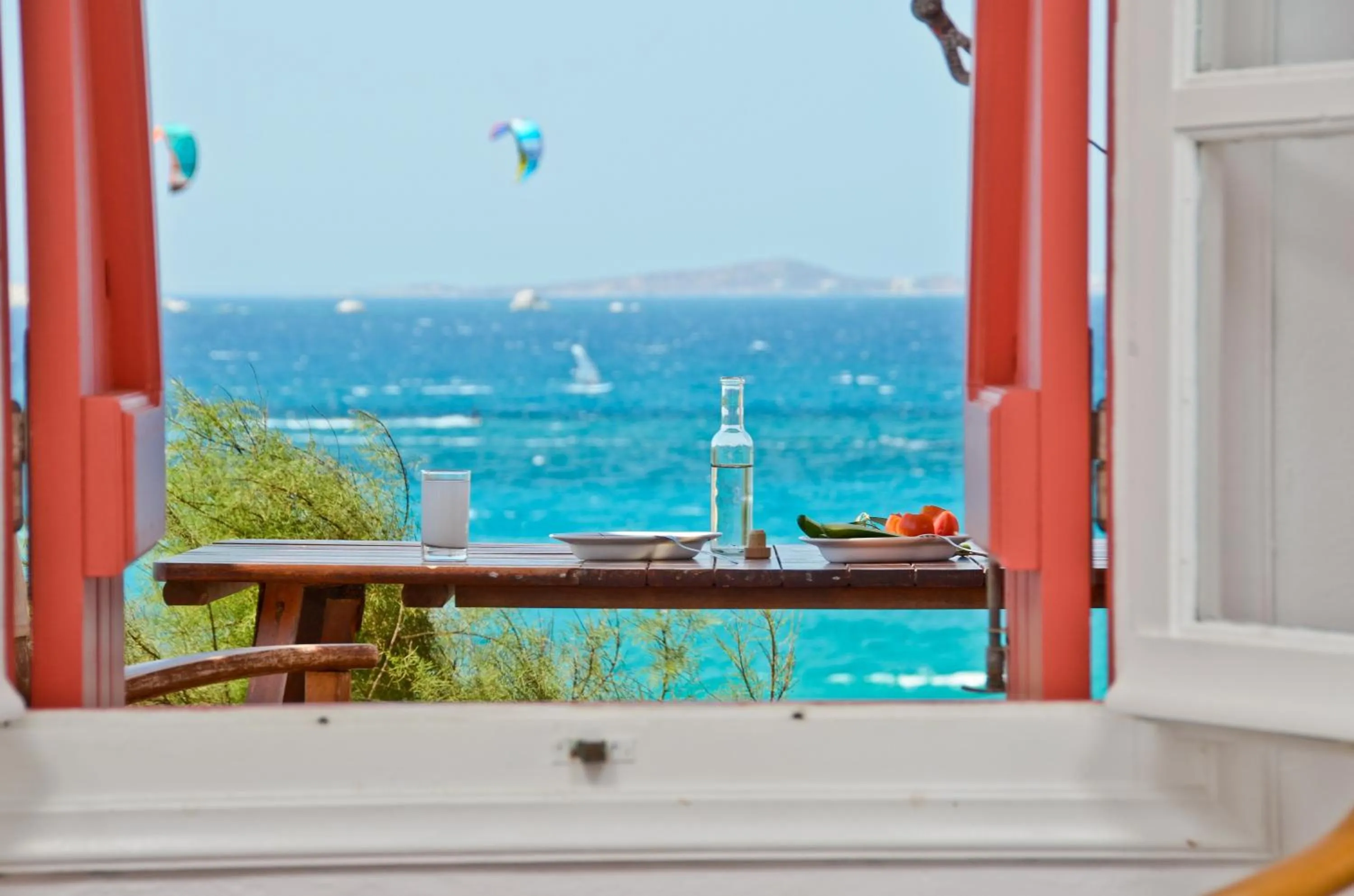 Day in Ydreos Studios & Apartments