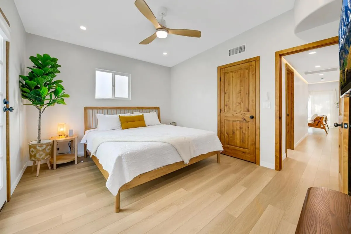 Bed in The Good House- Hot Spring Hideaway
