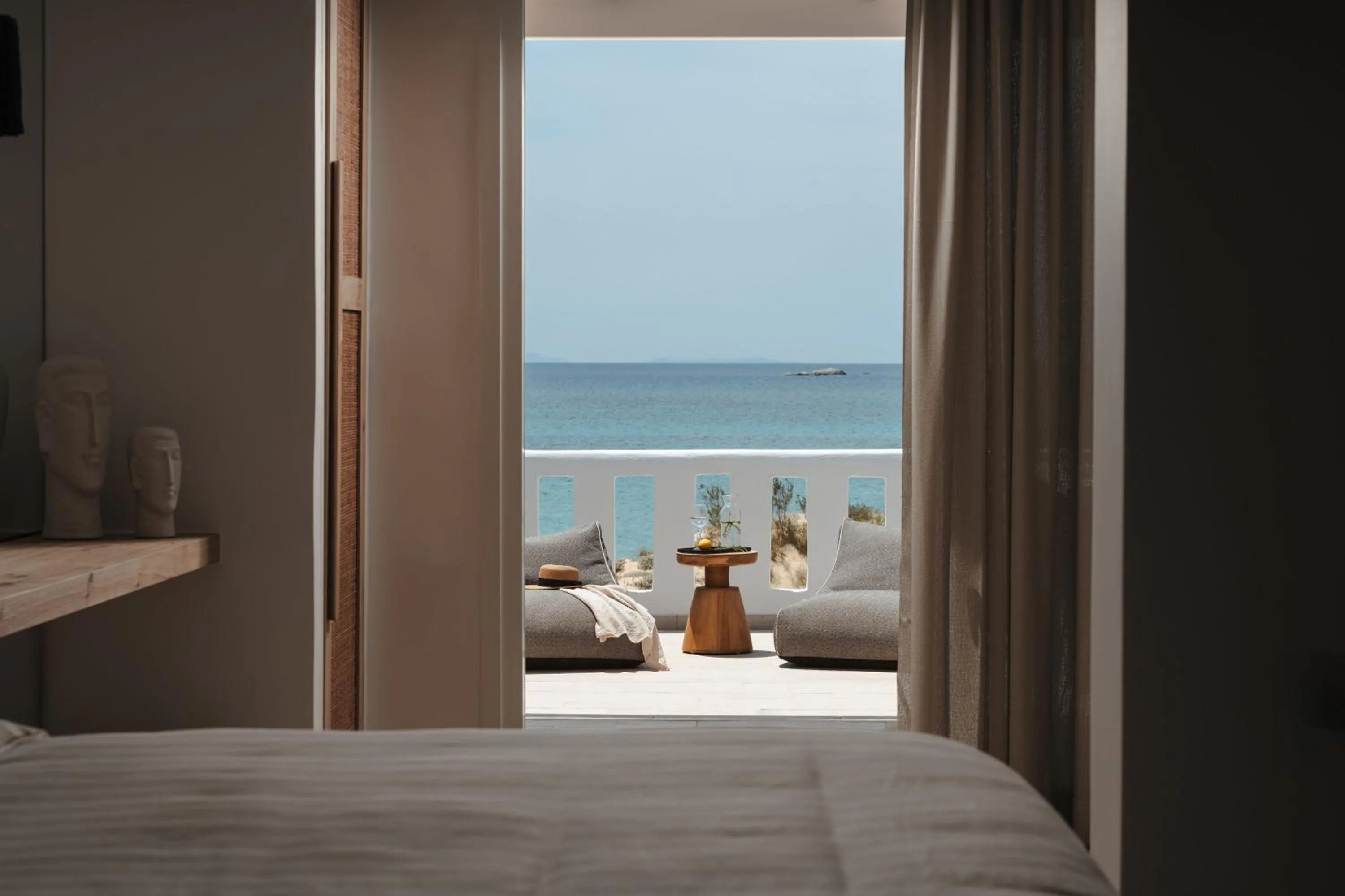 Patio, Bed in Almiriki Naxos Beachside Living