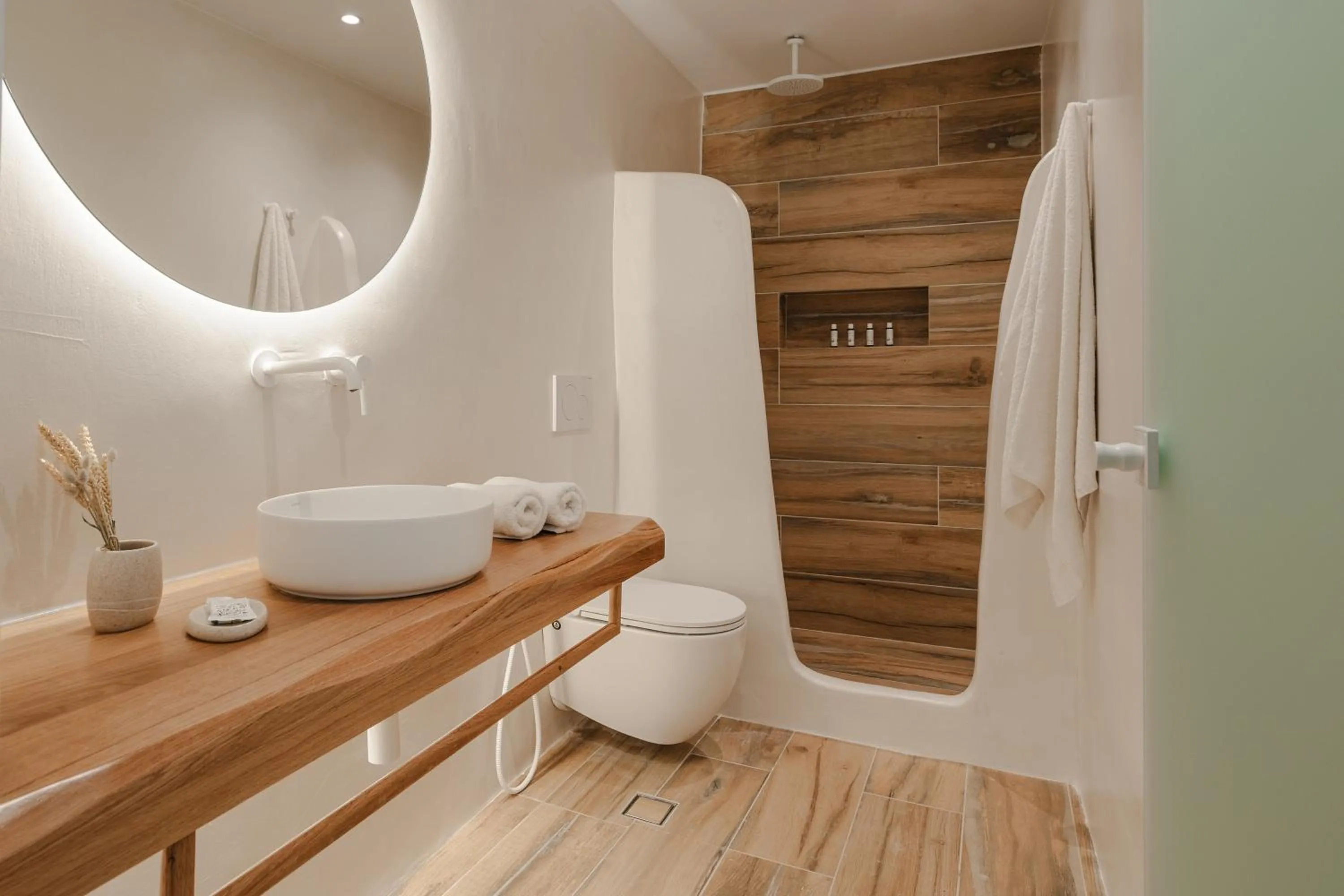 Shower in Almiriki Naxos Beachside Living