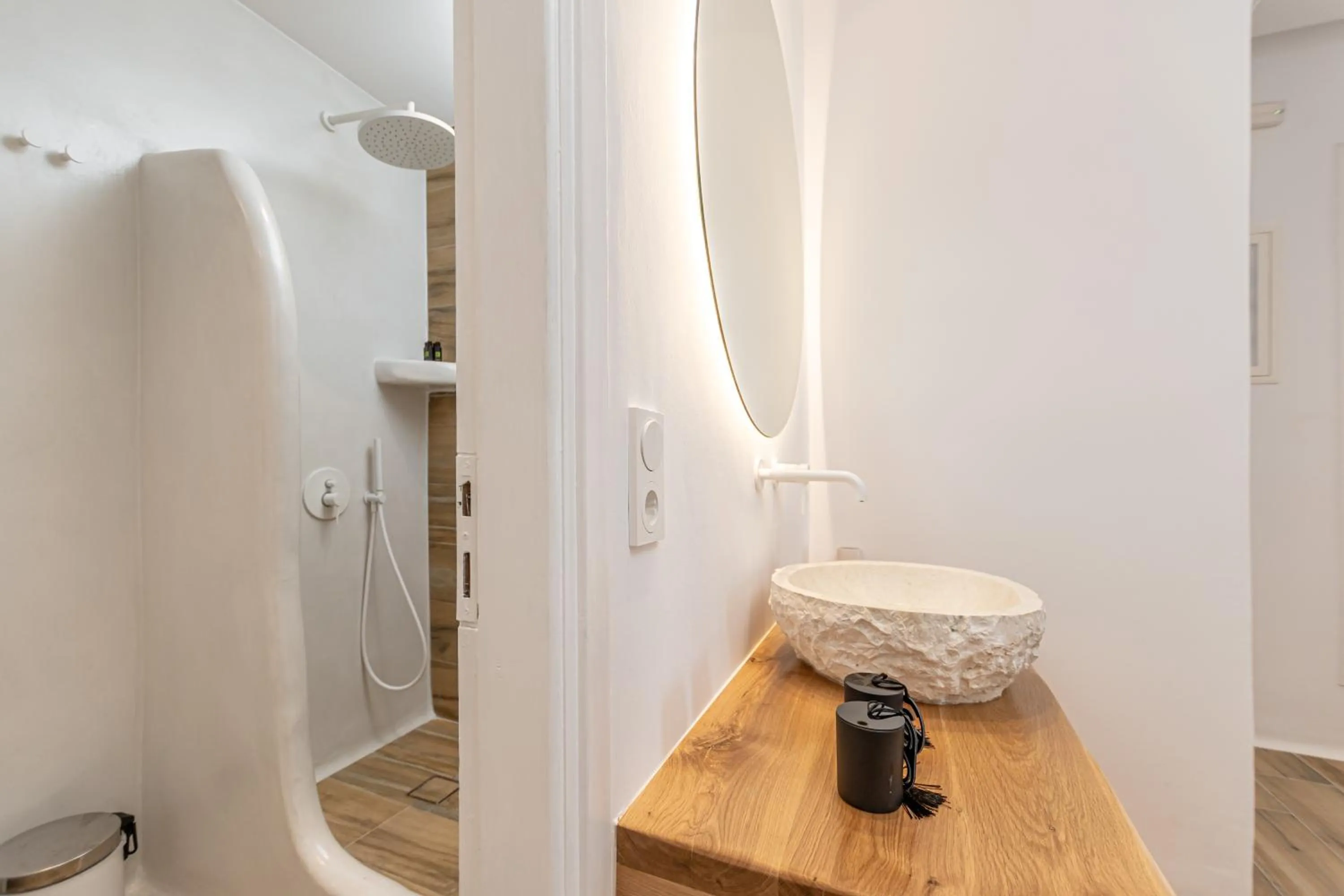 Shower in Almiriki Naxos Beachside Living