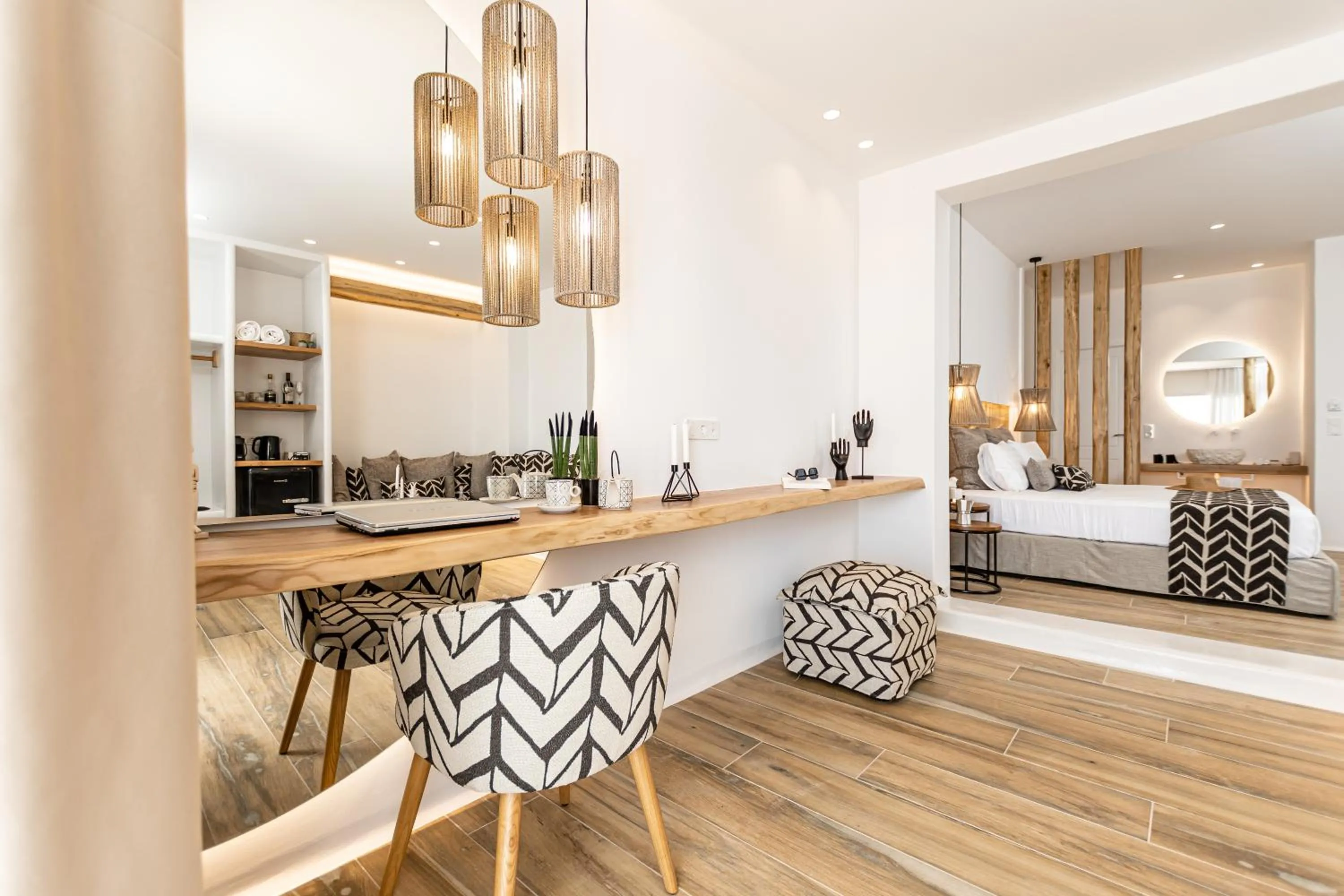 Property building, Bed in Almiriki Naxos Beachside Living