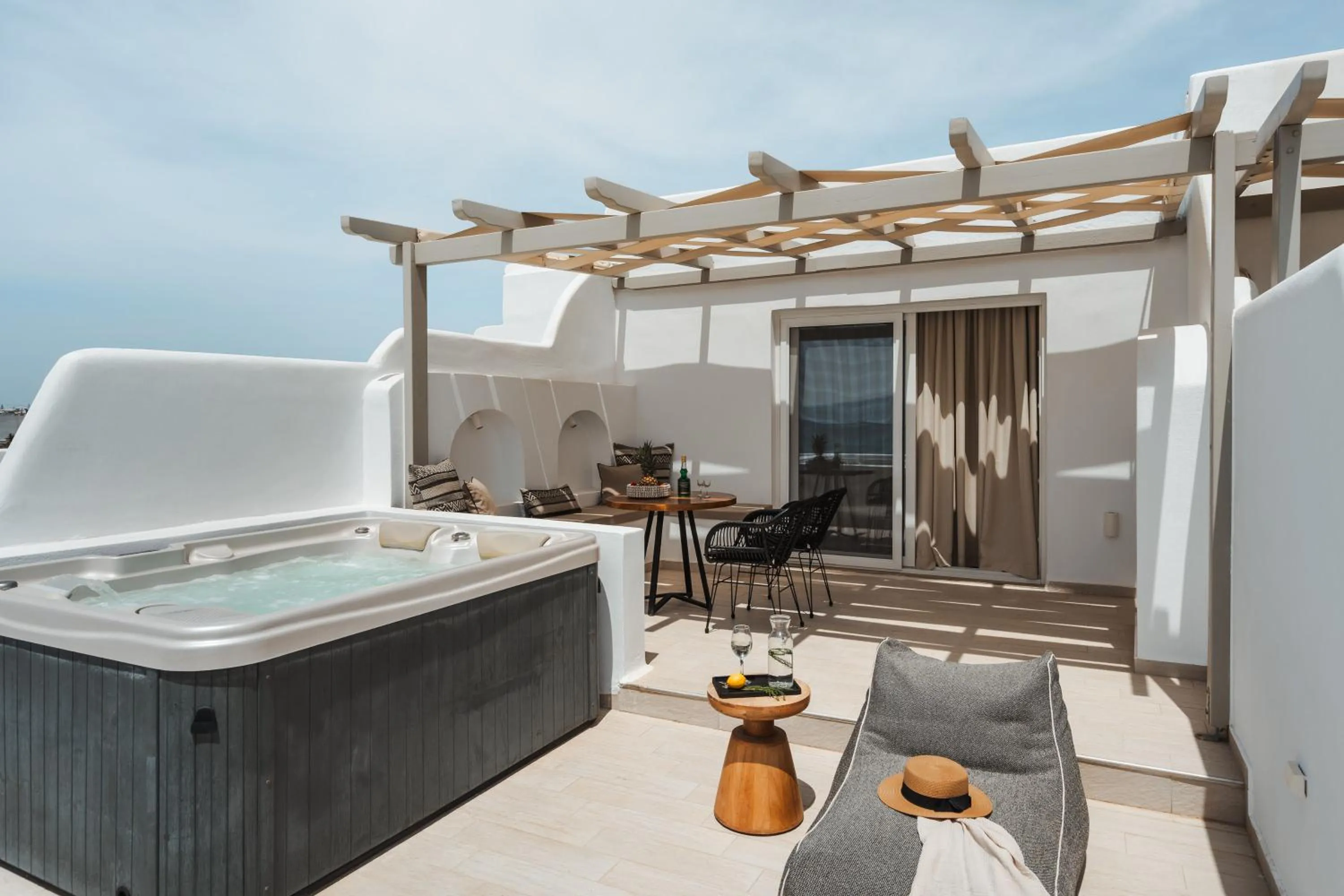 Staff in Almiriki Naxos Beachside Living