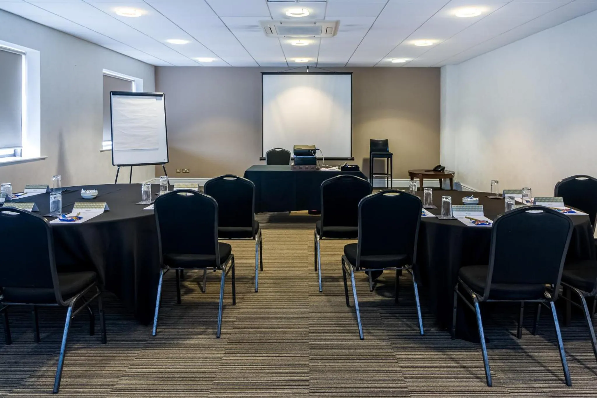 Meeting/conference room in Garner Hotel Preston Samlesbury by IHG