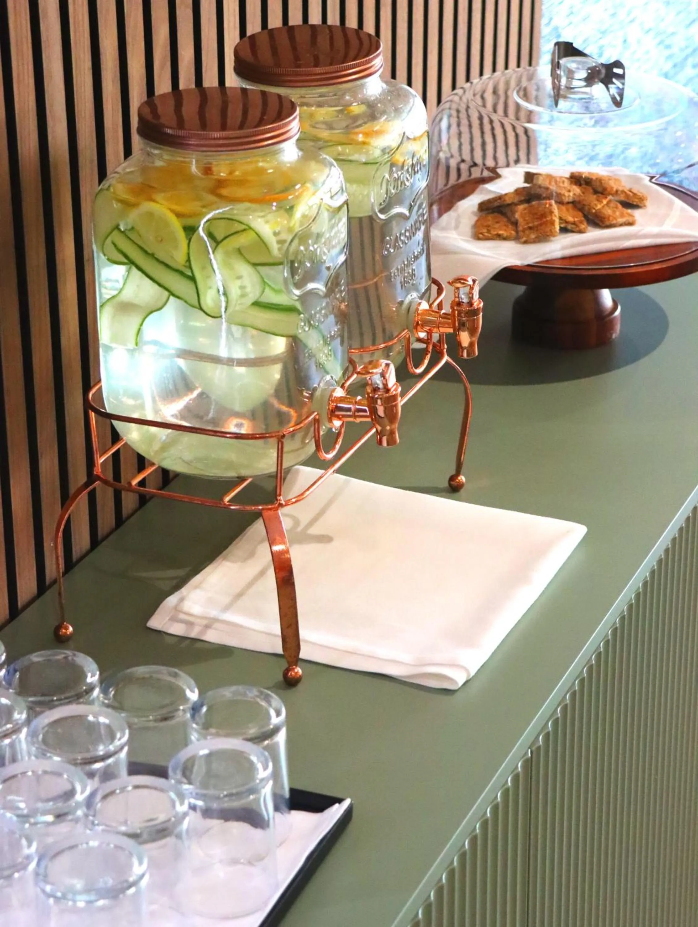 Lobby or reception in Garner Hotel Preston Samlesbury by IHG