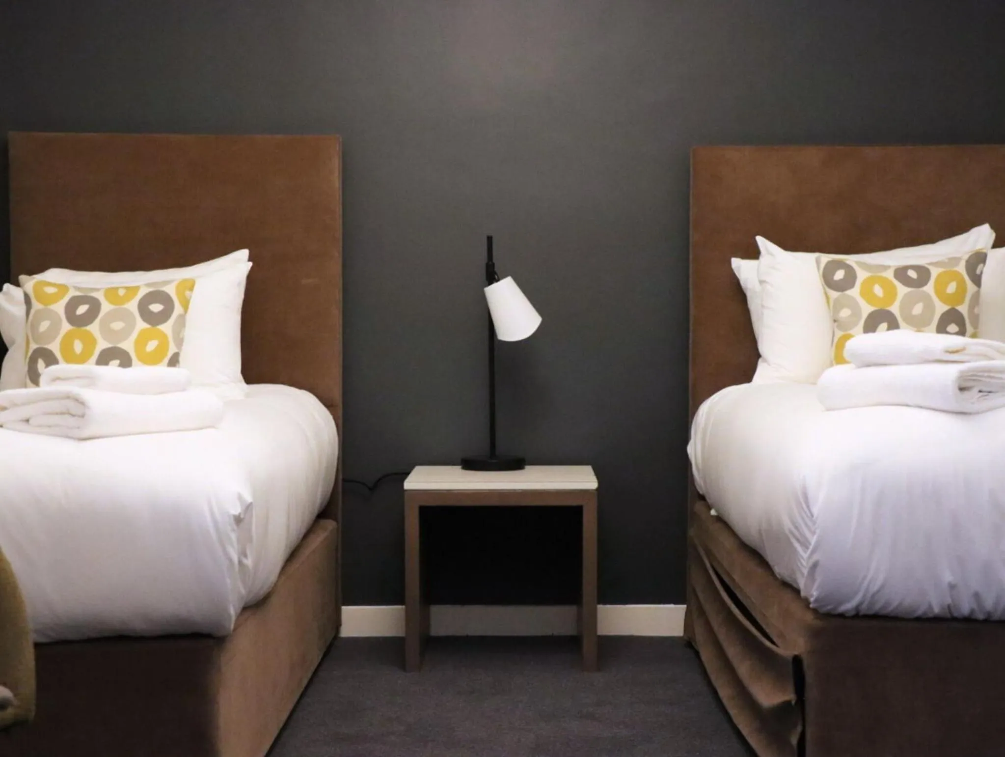 Bedroom, Bed in Garner Hotel Preston Samlesbury by IHG