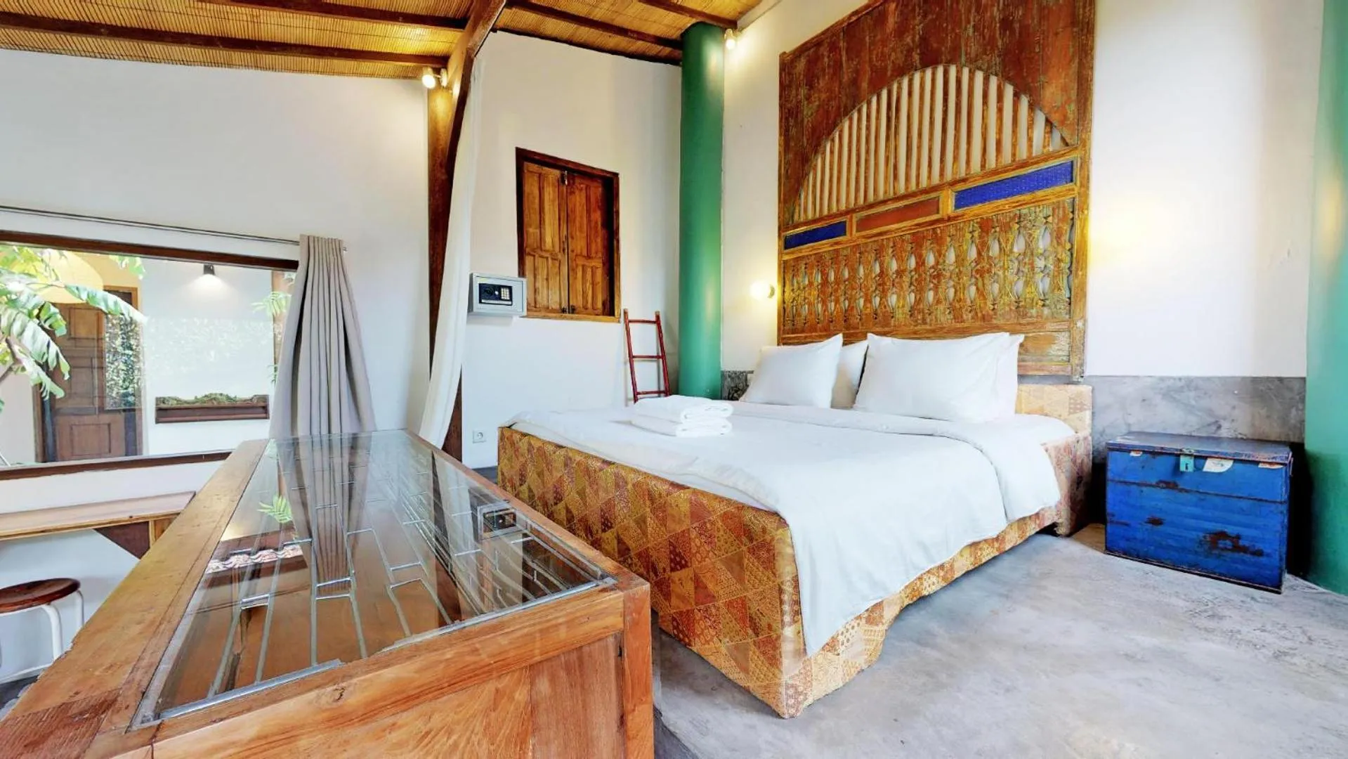 Bedroom, Bed in Villa Bumi - Playful & Quirky 3BR Villa Near Seminyak, a Unique Getaway