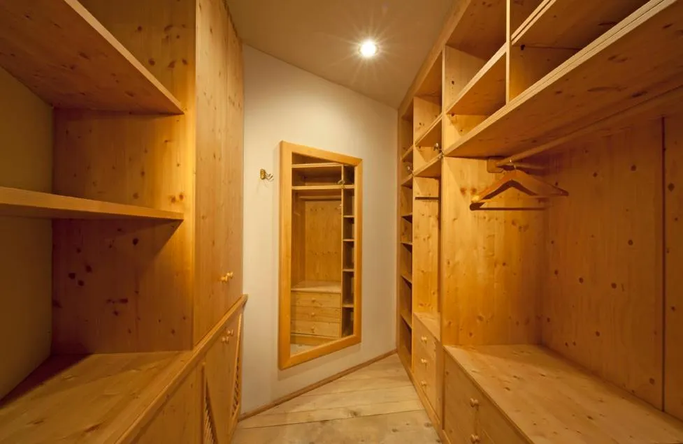 wardrobe in Residence Adler