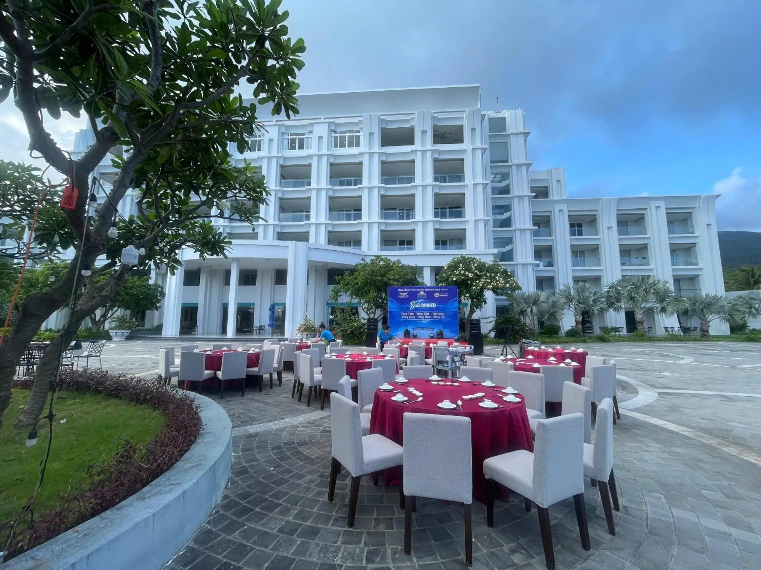 Lunch in Orson Hotel & Resort Con Dao