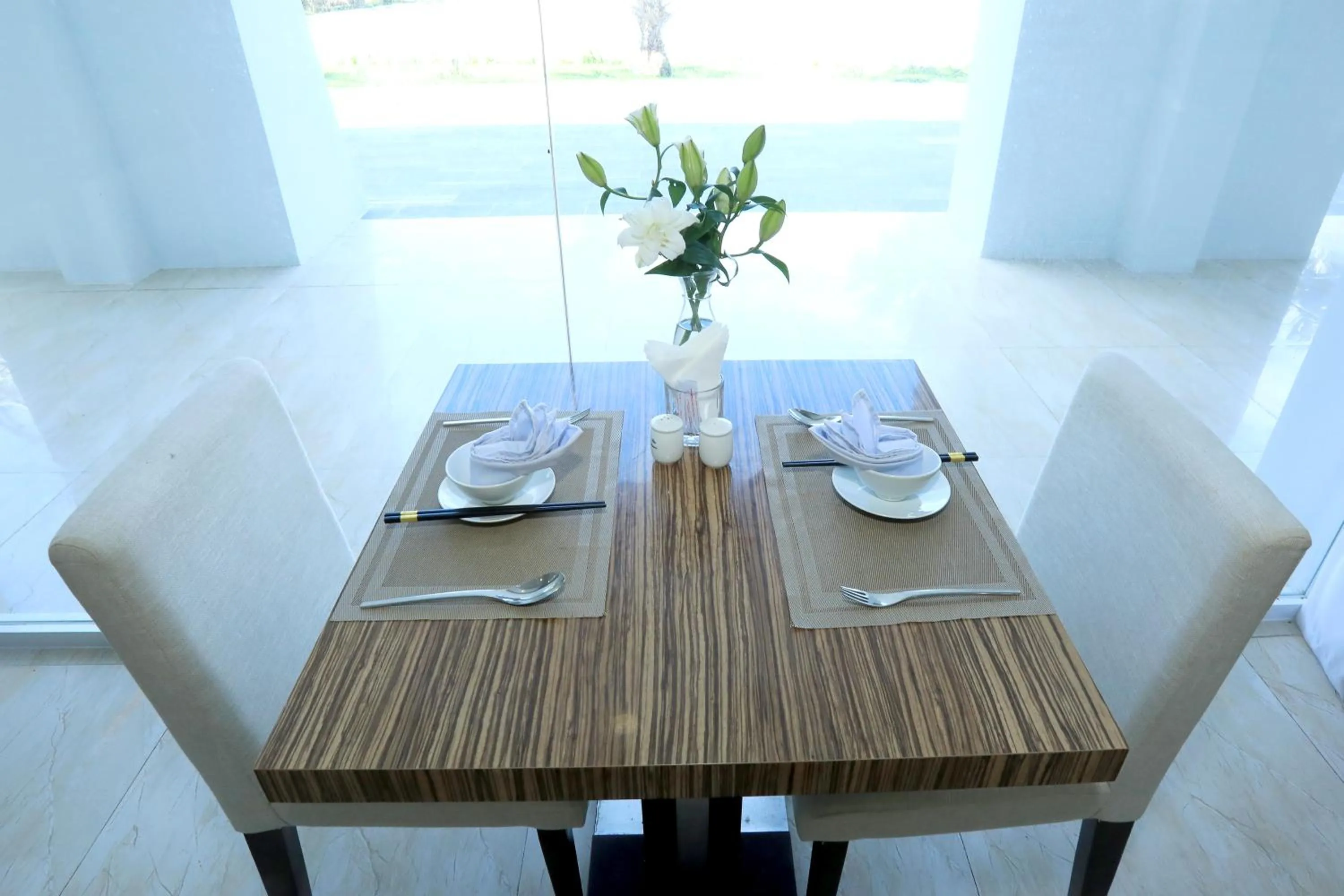 Restaurant/places to eat in Orson Hotel & Resort Con Dao