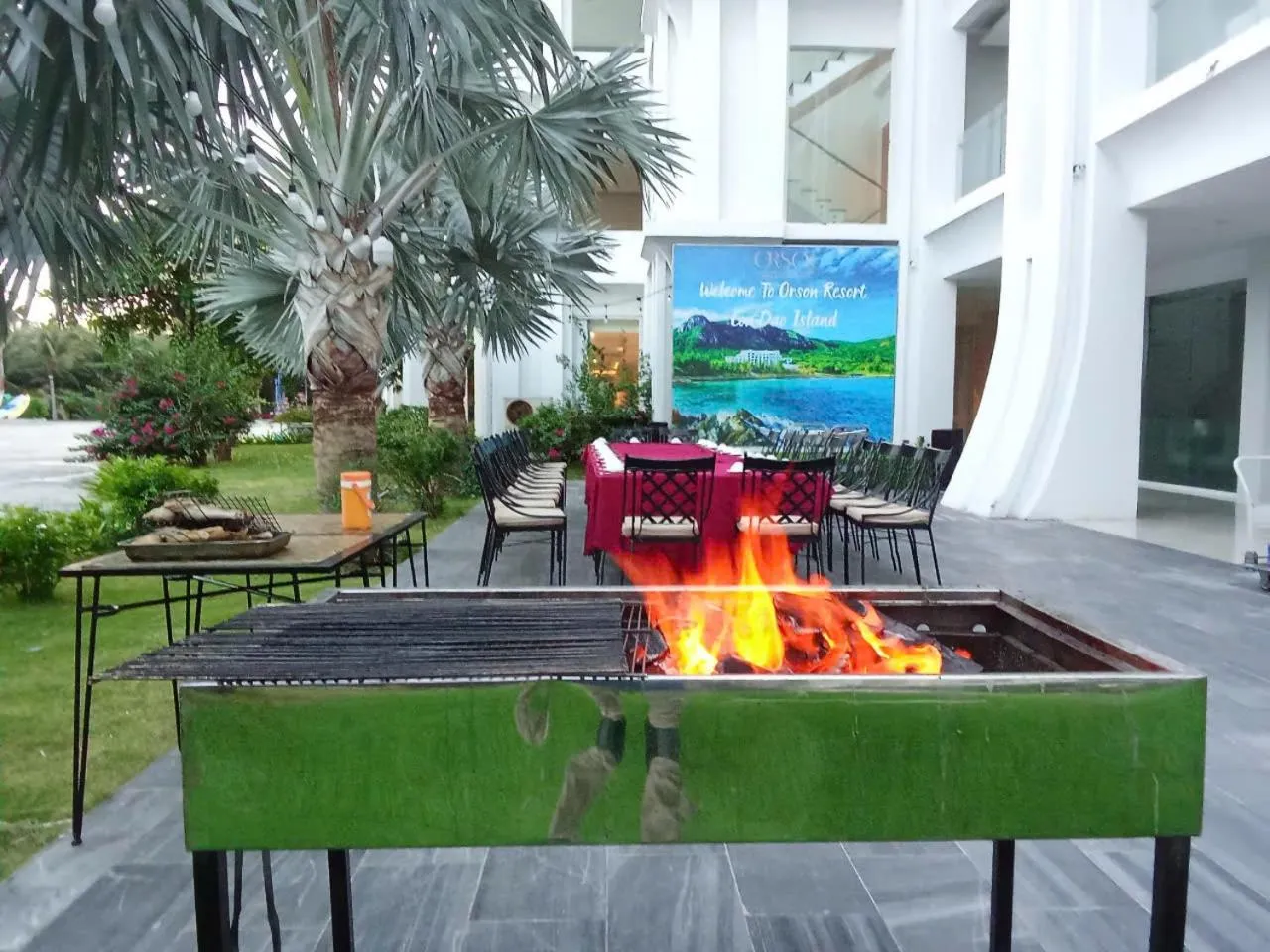 Patio in Orson Hotel & Resort Con Dao