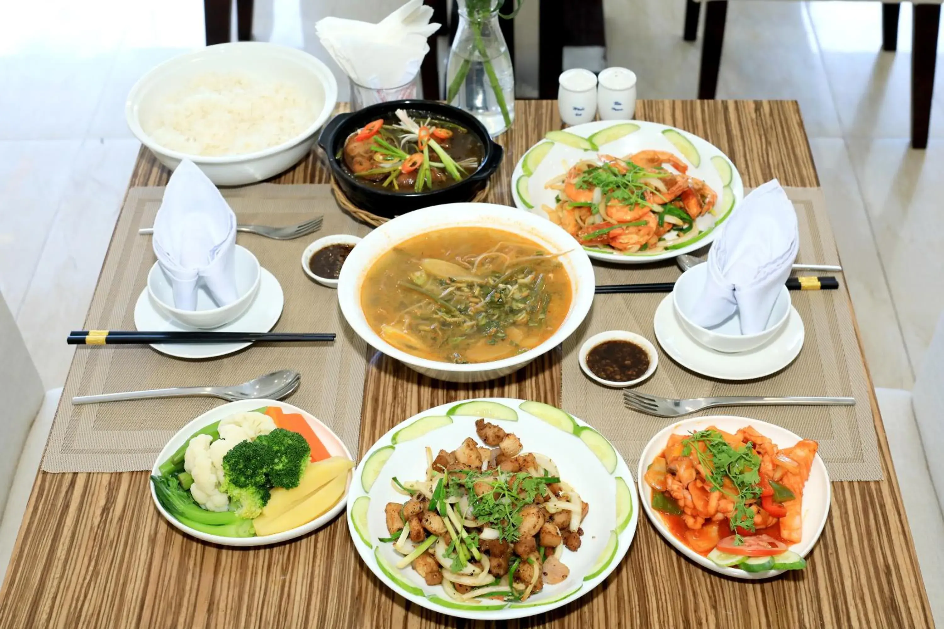 Food in Orson Hotel & Resort Con Dao Food in Orson Hotel & Resort Con Dao