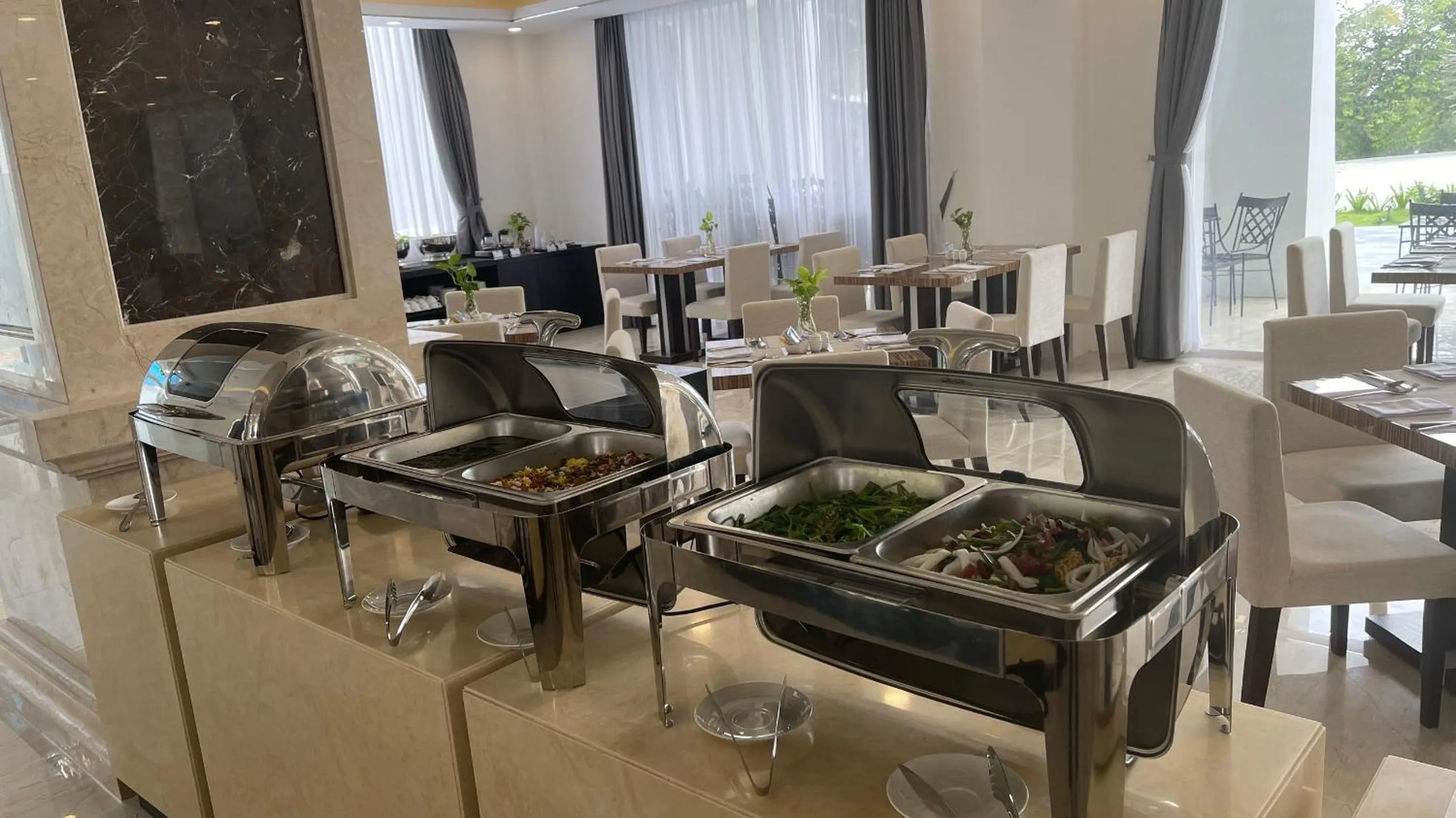 Restaurant/places to eat in Orson Hotel & Resort Con Dao