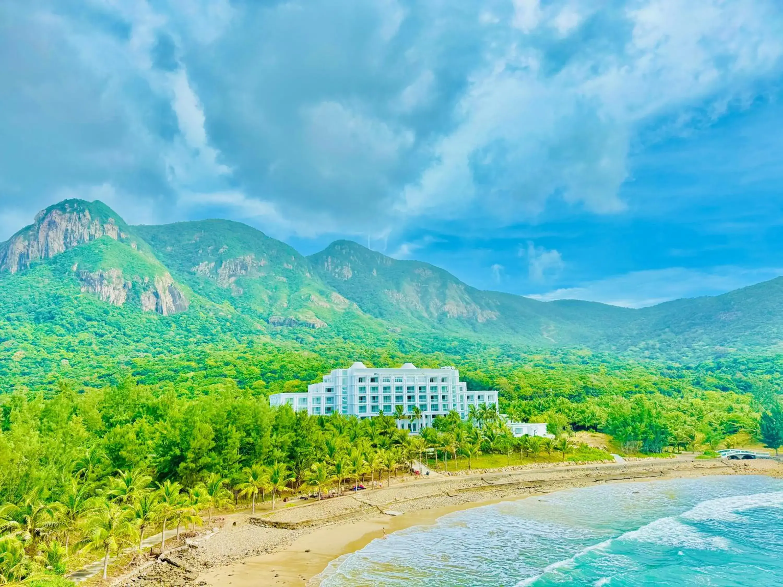 Property building in Orson Hotel & Resort Con Dao Property building in Orson Hotel & Resort Con Dao