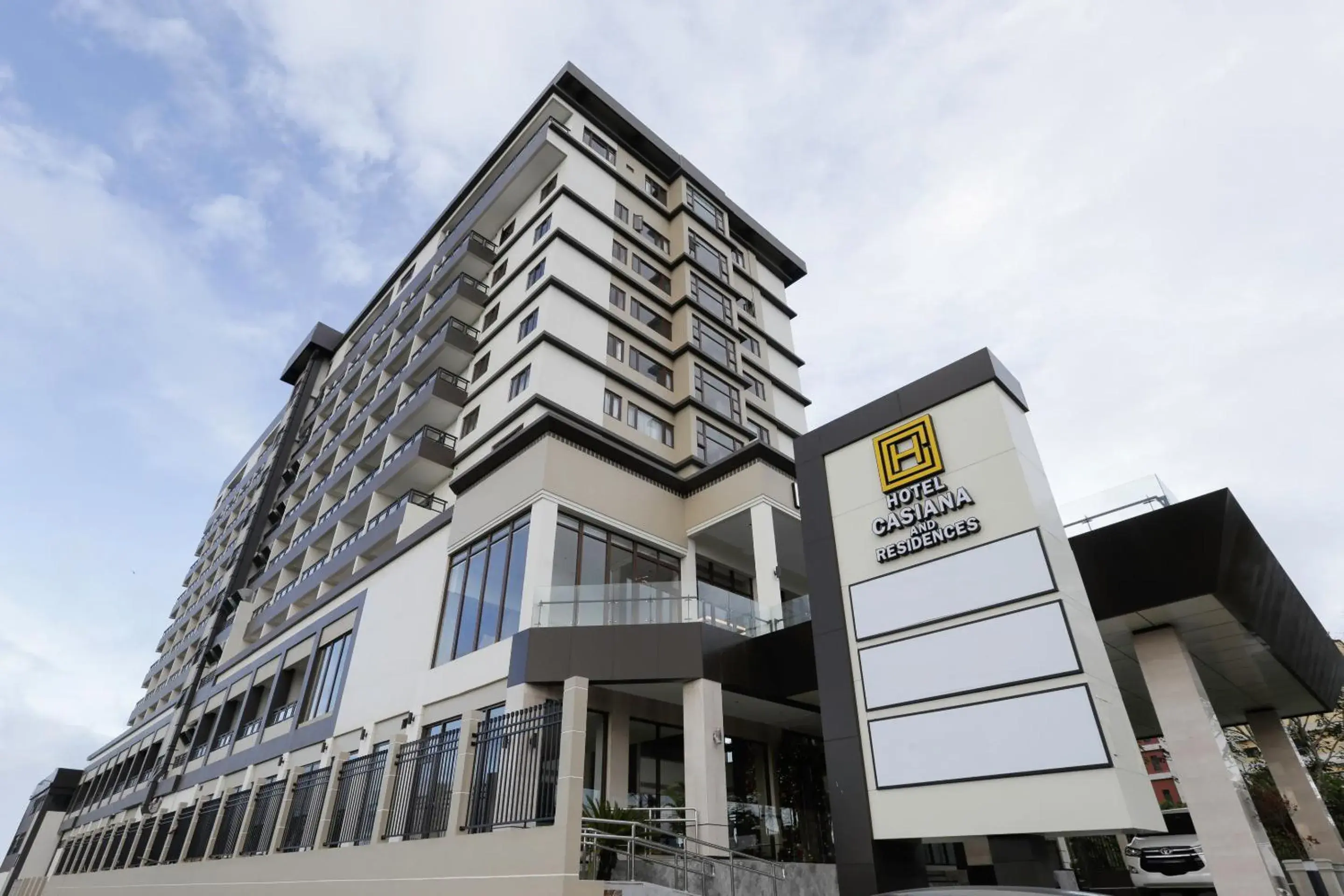 Property building in Hotel Casiana & Events Center Tagaytay Property building in Hotel Casiana & Events Center Tagaytay