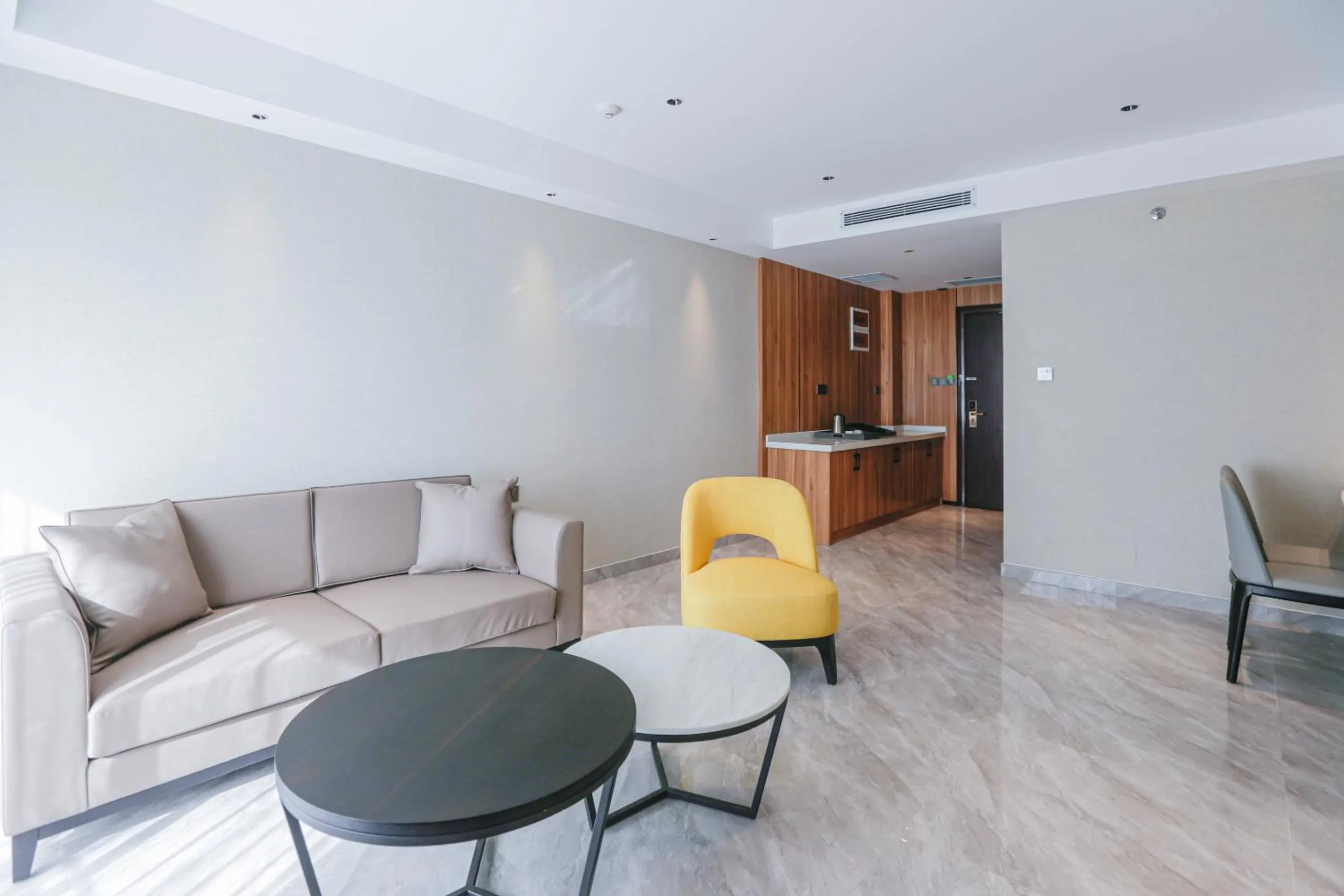 Communal lounge/ TV room in Hotel Casiana & Events Center Tagaytay