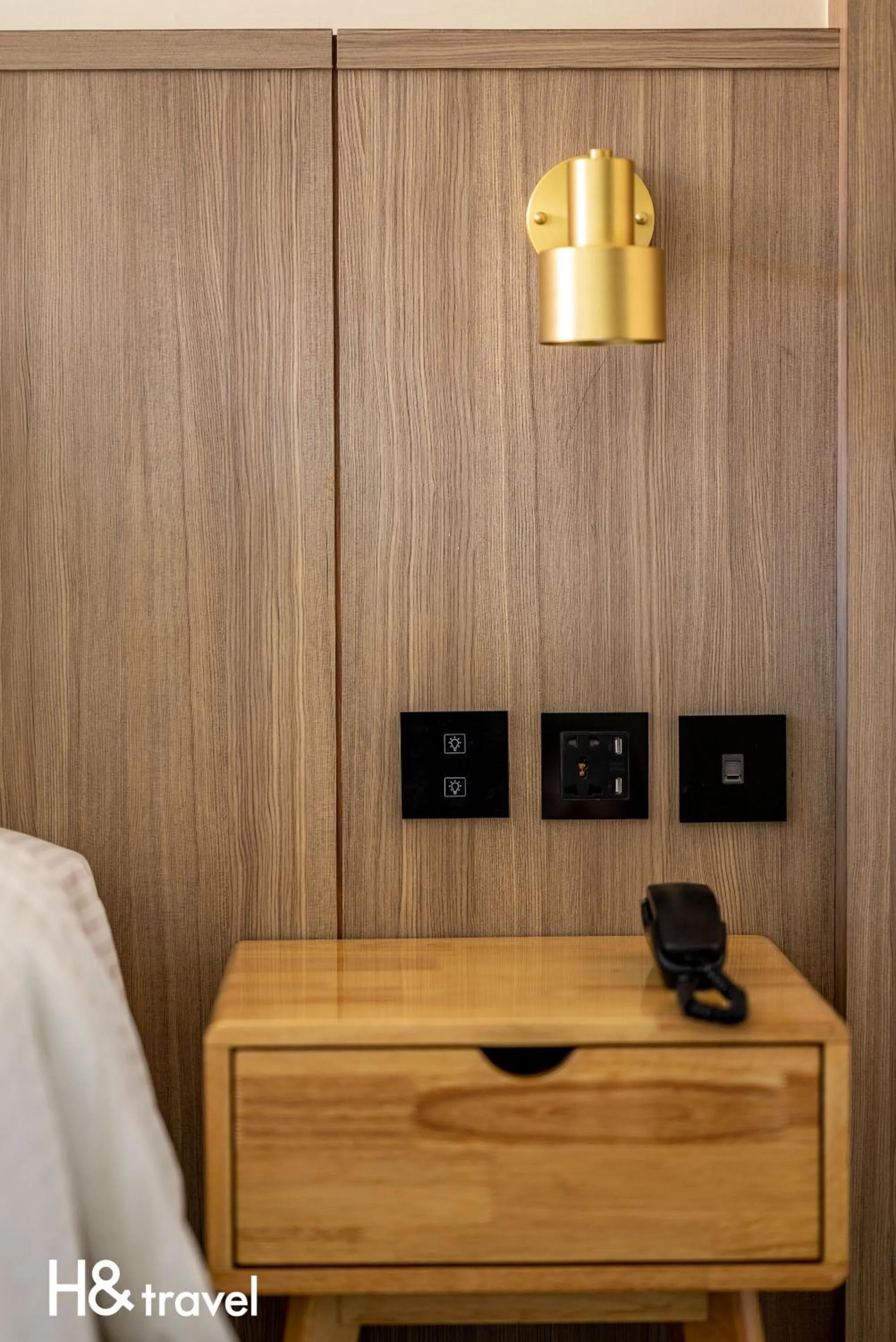 Photo of the whole room in Black Horn B&B