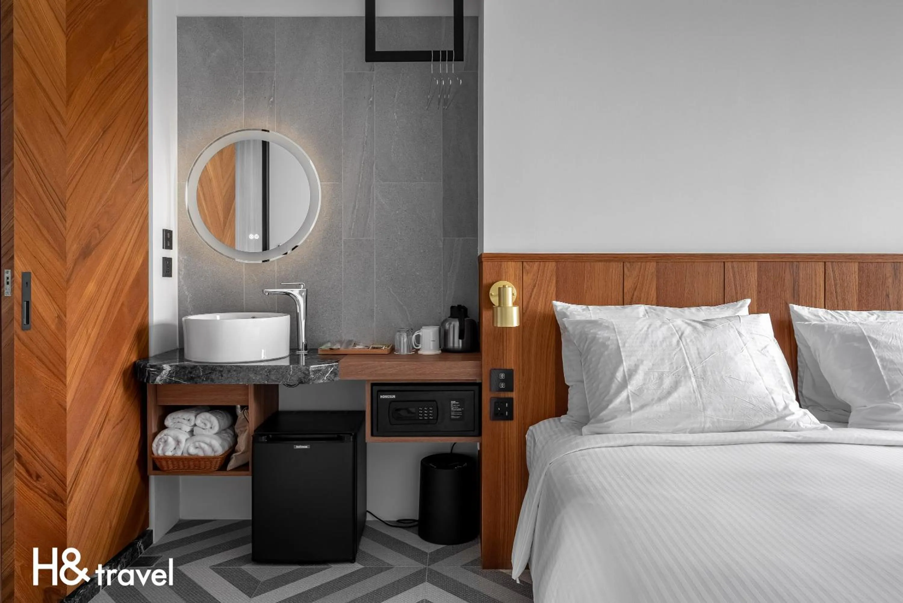 Bed in Black Horn B&B