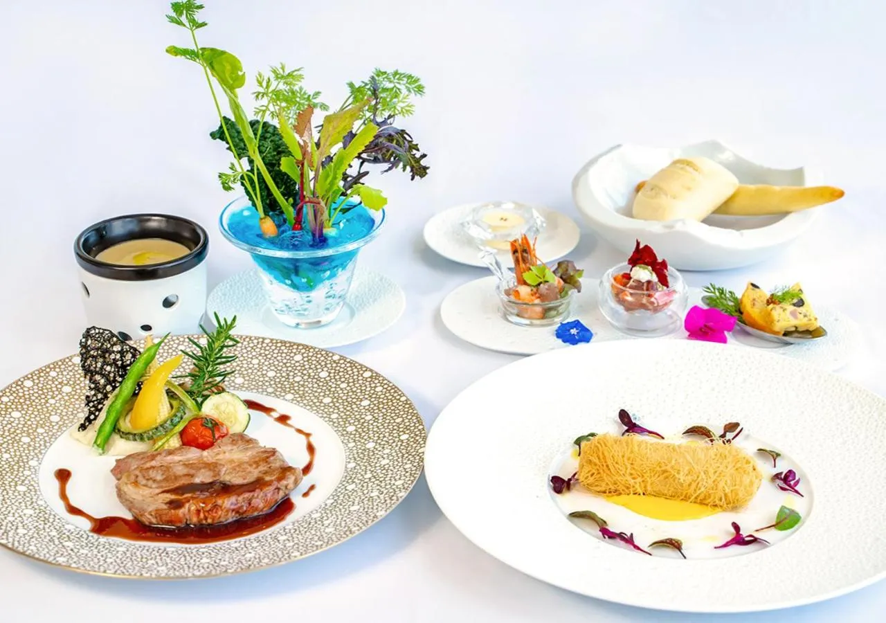 Restaurant/places to eat in Blue Ocean Hotel&Resort MIYAKOJIMA