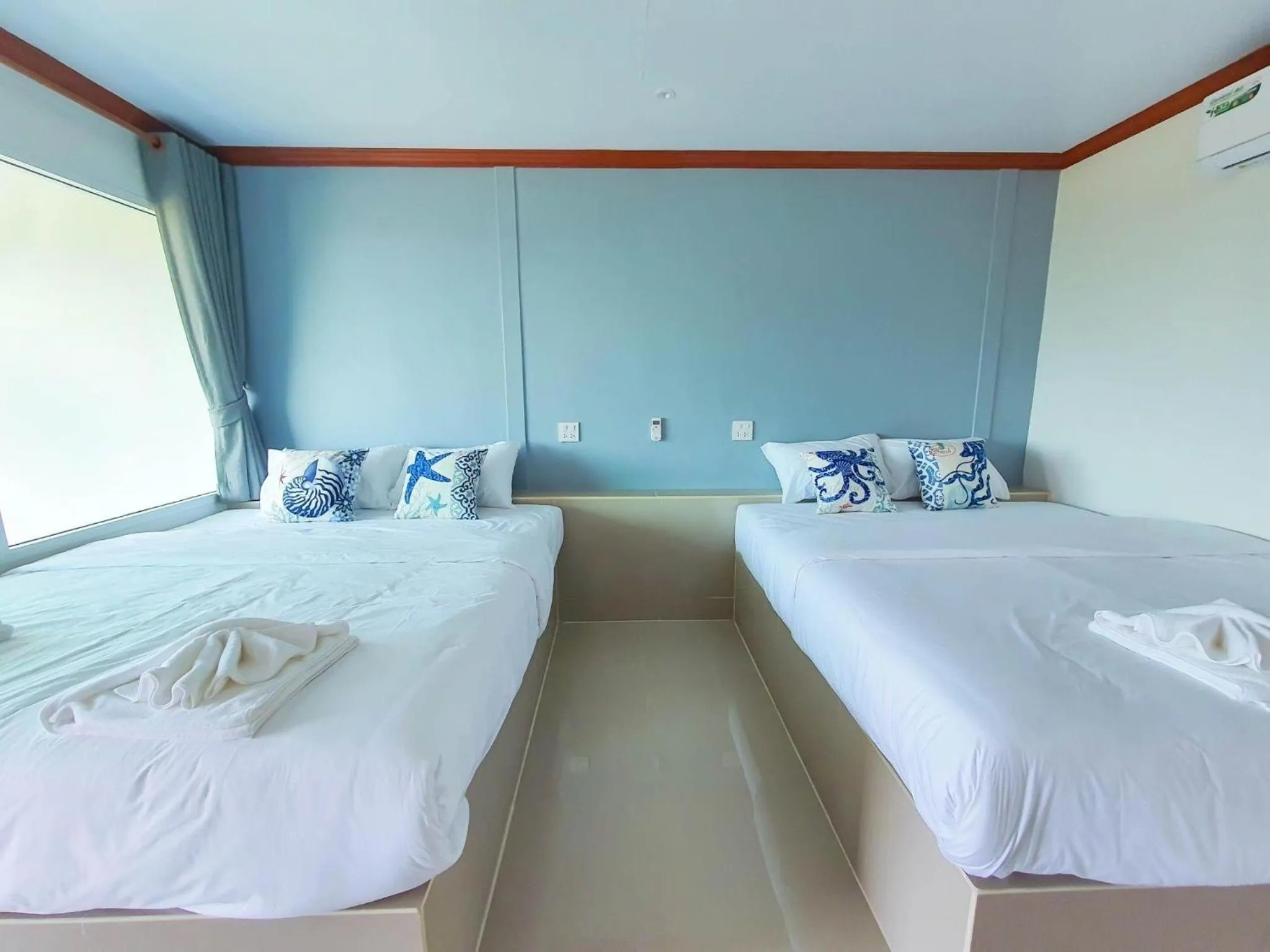 Bed in Seattle Samaesarn Resort