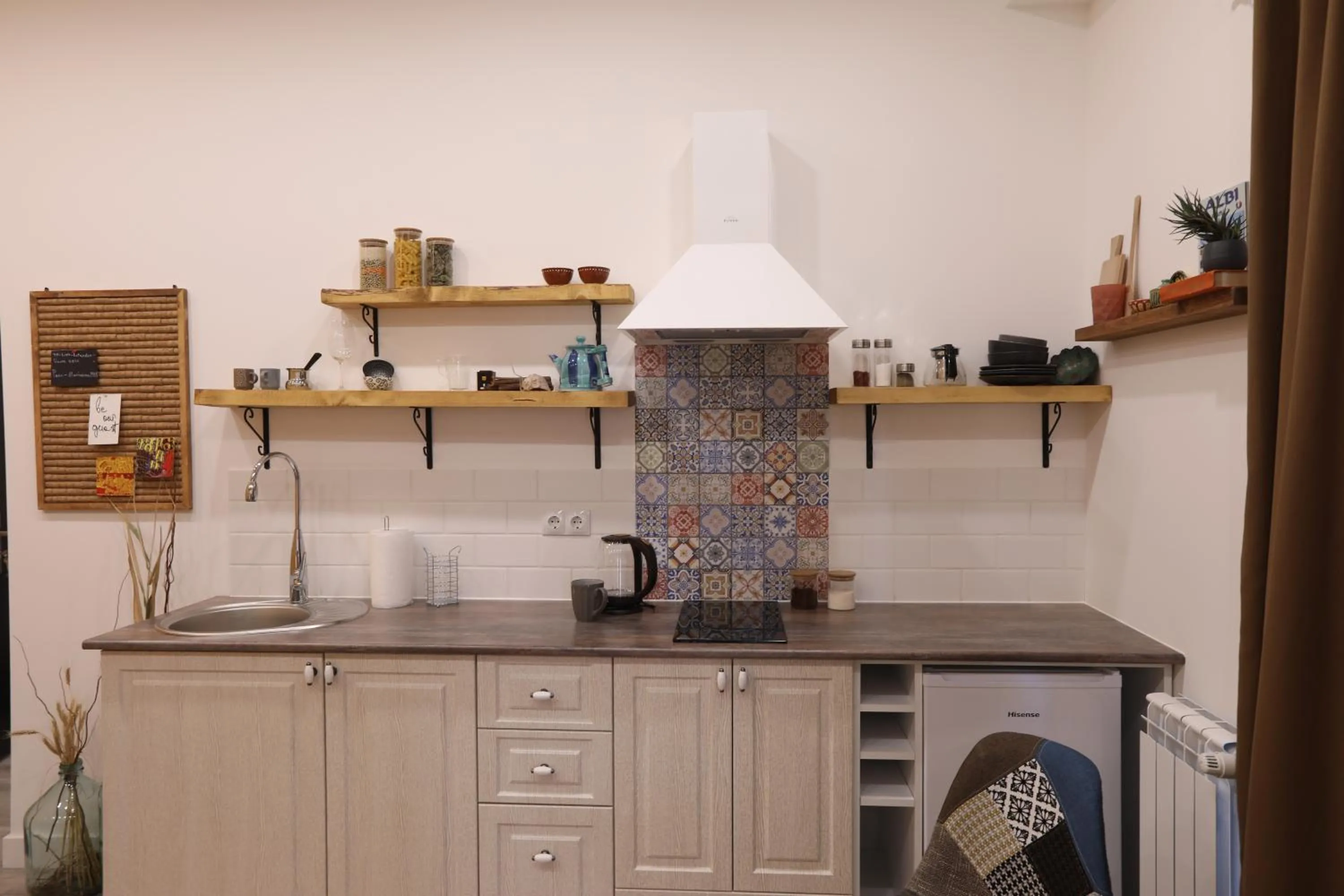 hotelise I Blue-Poppy Apartment