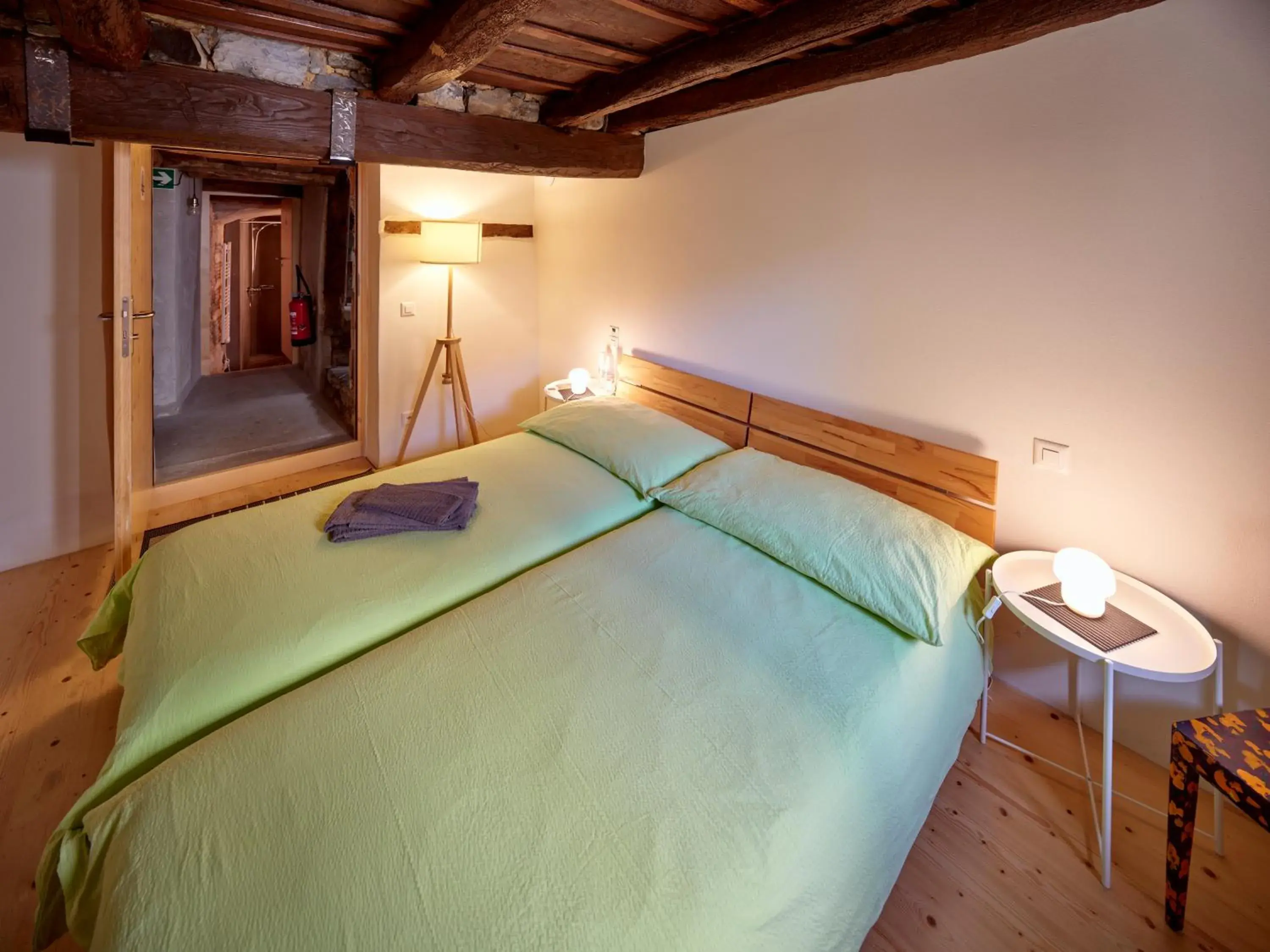 Twin Room with Private Bathroom in Bed and Breakfast Chiarina Twin Room with Private Bathroom in Bed and Breakfast Chiarina