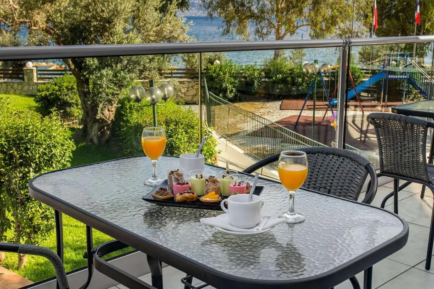 Restaurant/places to eat in Evia Riviera Resort Restaurant/places to eat in Evia Riviera Resort