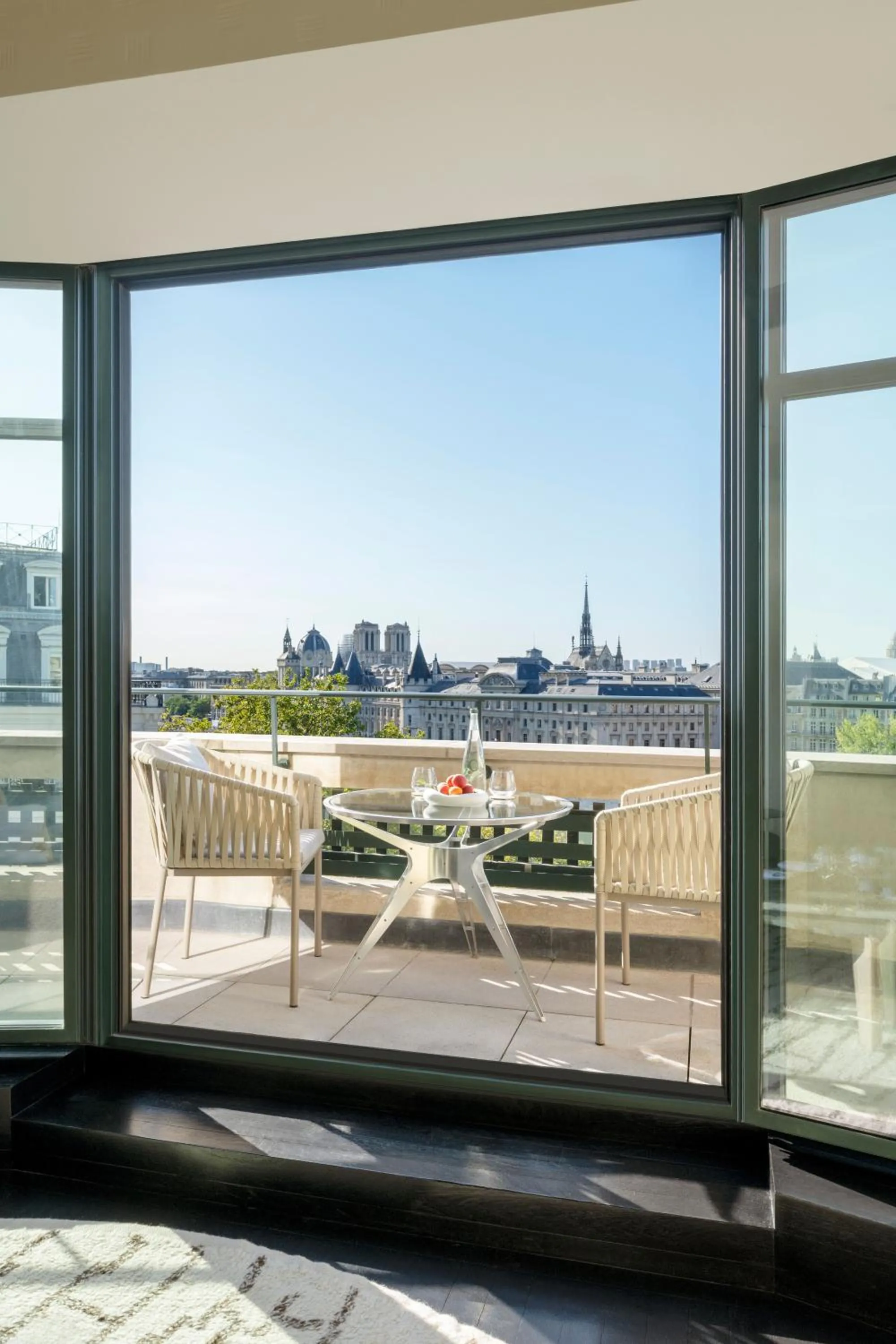 Balcony/Terrace in Cheval Blanc Paris & Dior Spa Cheval Blanc Paris