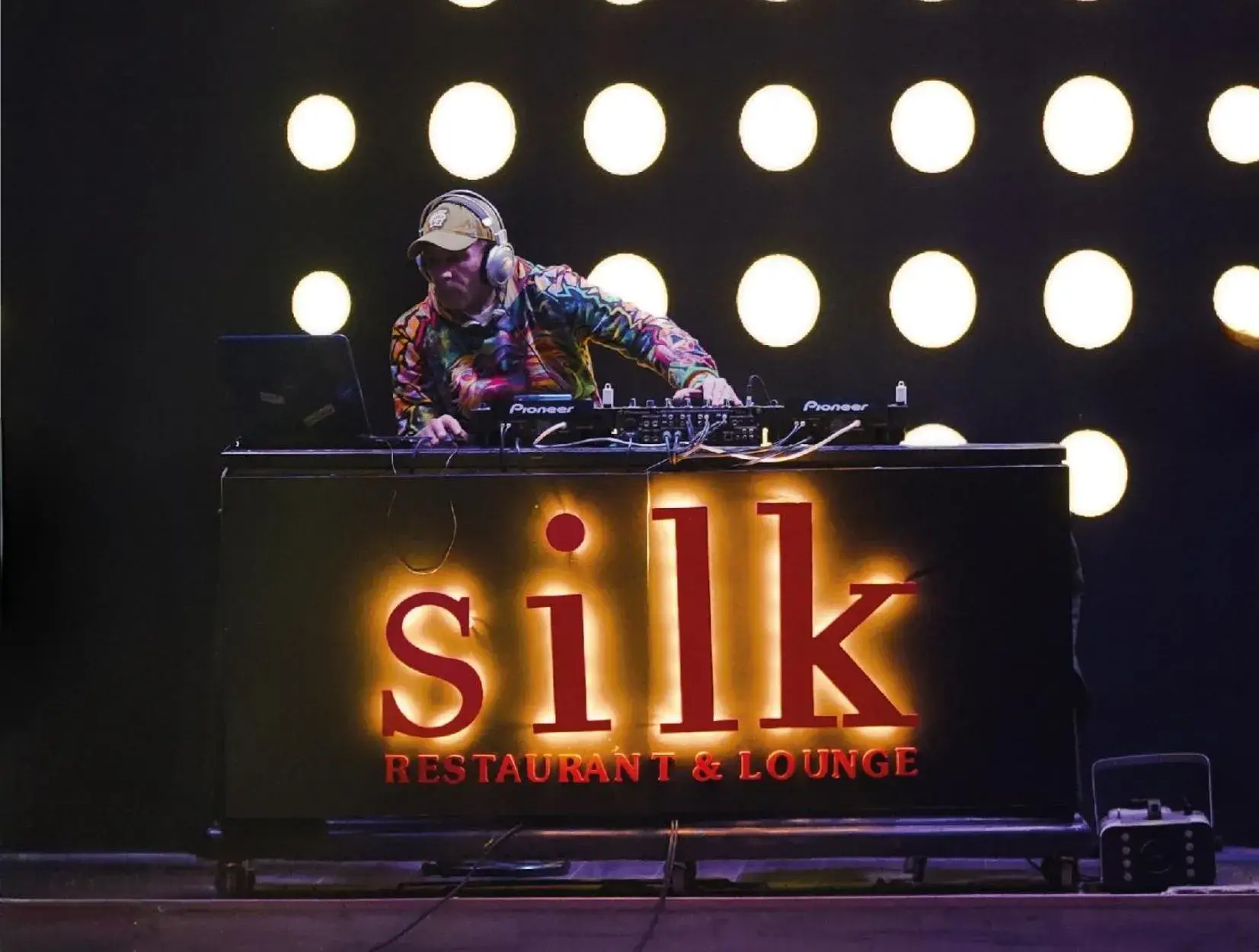 Restaurant/places to eat in Le Royal Amman Restaurant/places to eat in Le Royal Amman