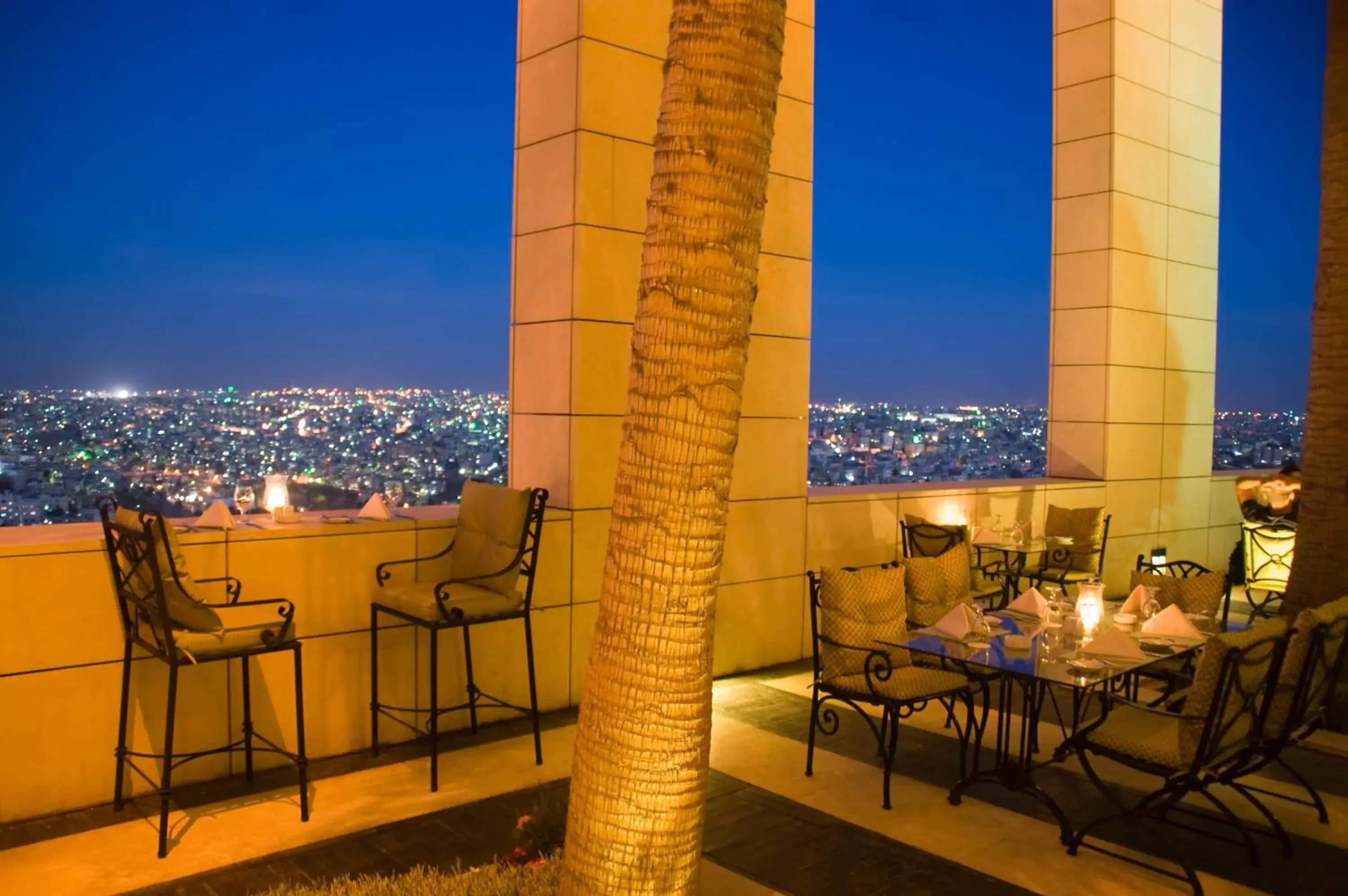 Restaurant/places to eat in Le Royal Amman Restaurant/places to eat in Le Royal Amman